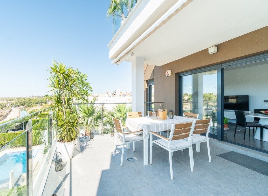 Resale - Apartment -
Villamartin - La fuente