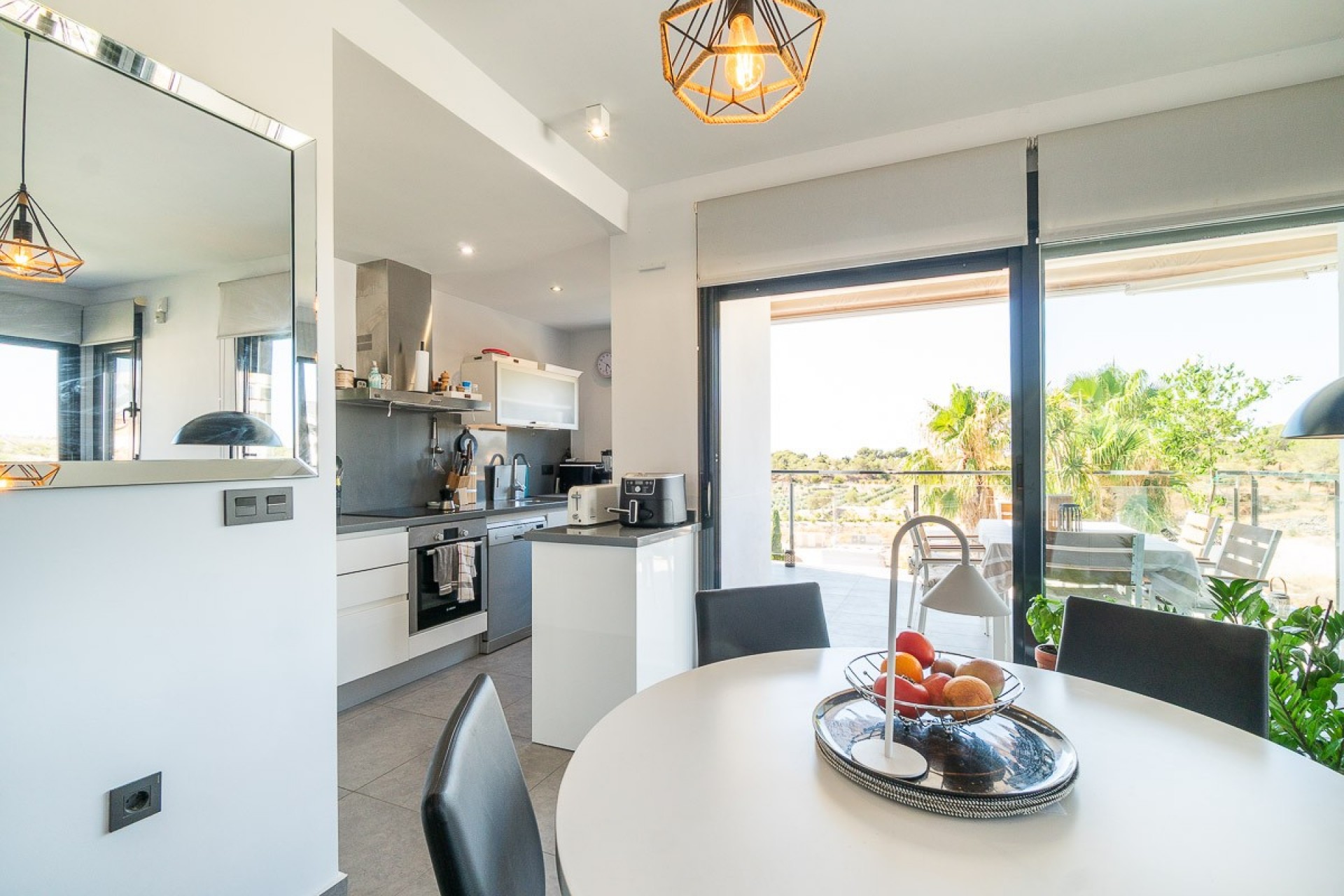 Resale - Apartment -
Villamartin - La fuente