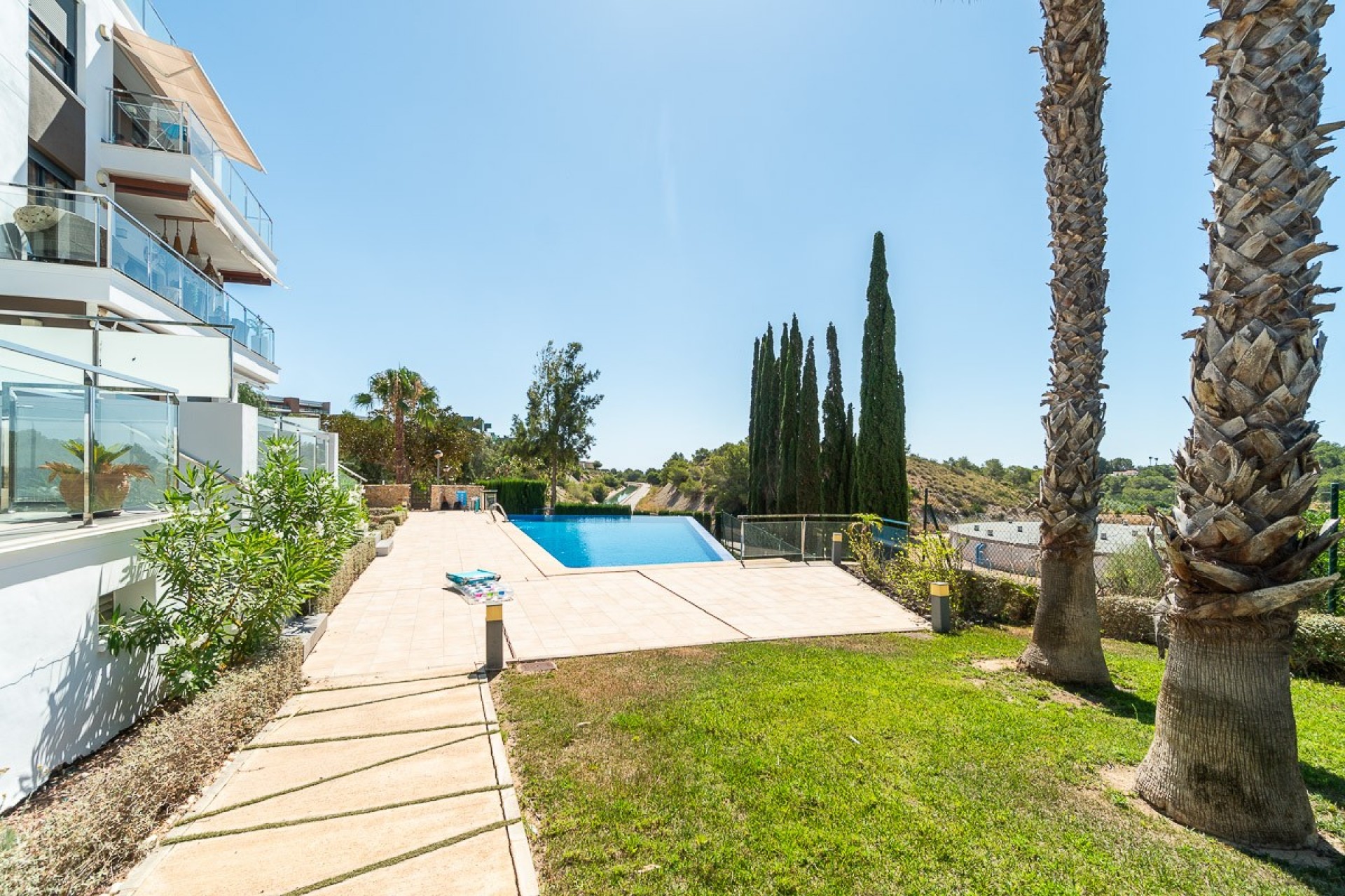 Resale - Apartment -
Villamartin - La fuente