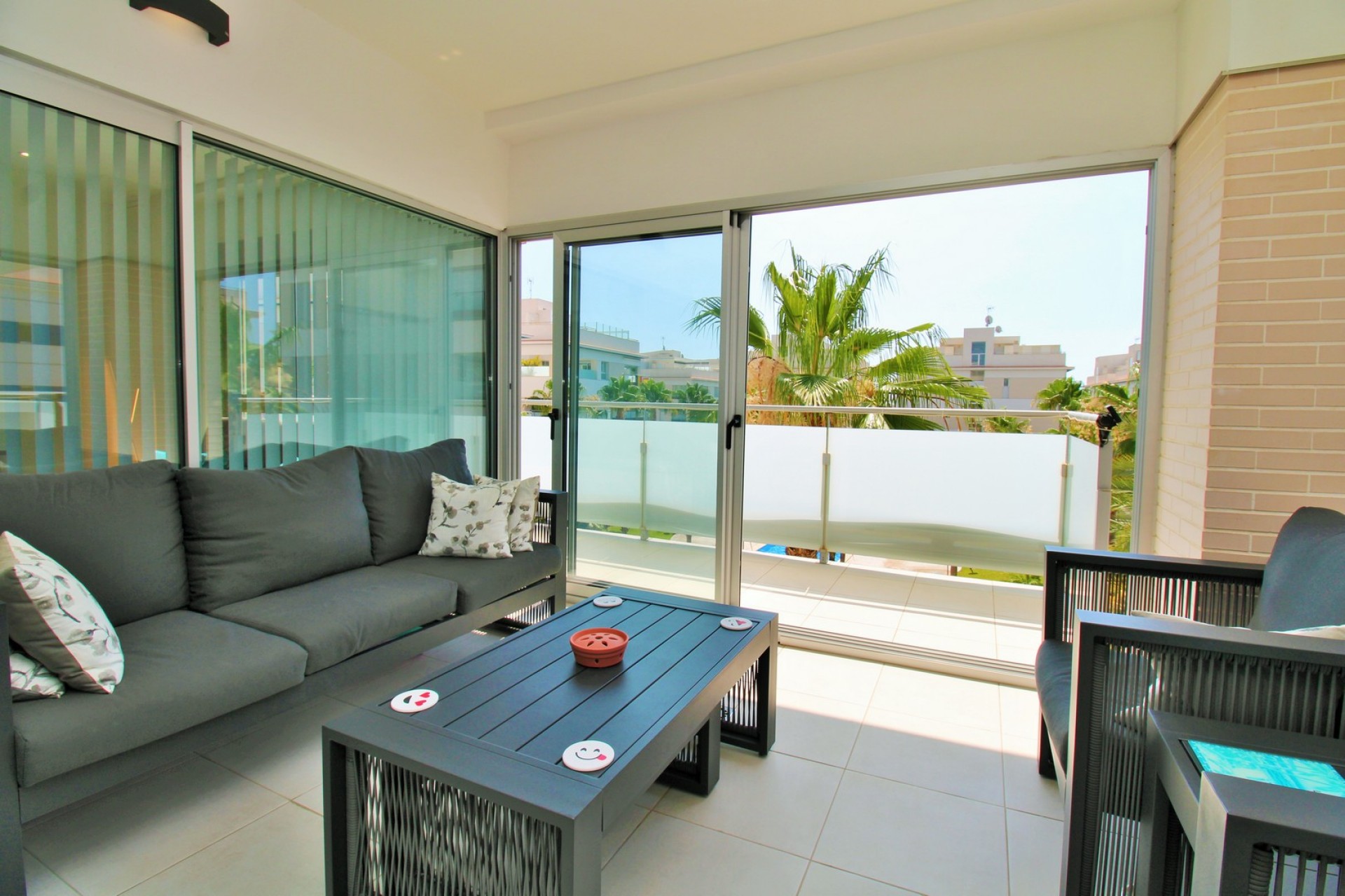 Resale - Apartment -
Villamartin - Los Dolses