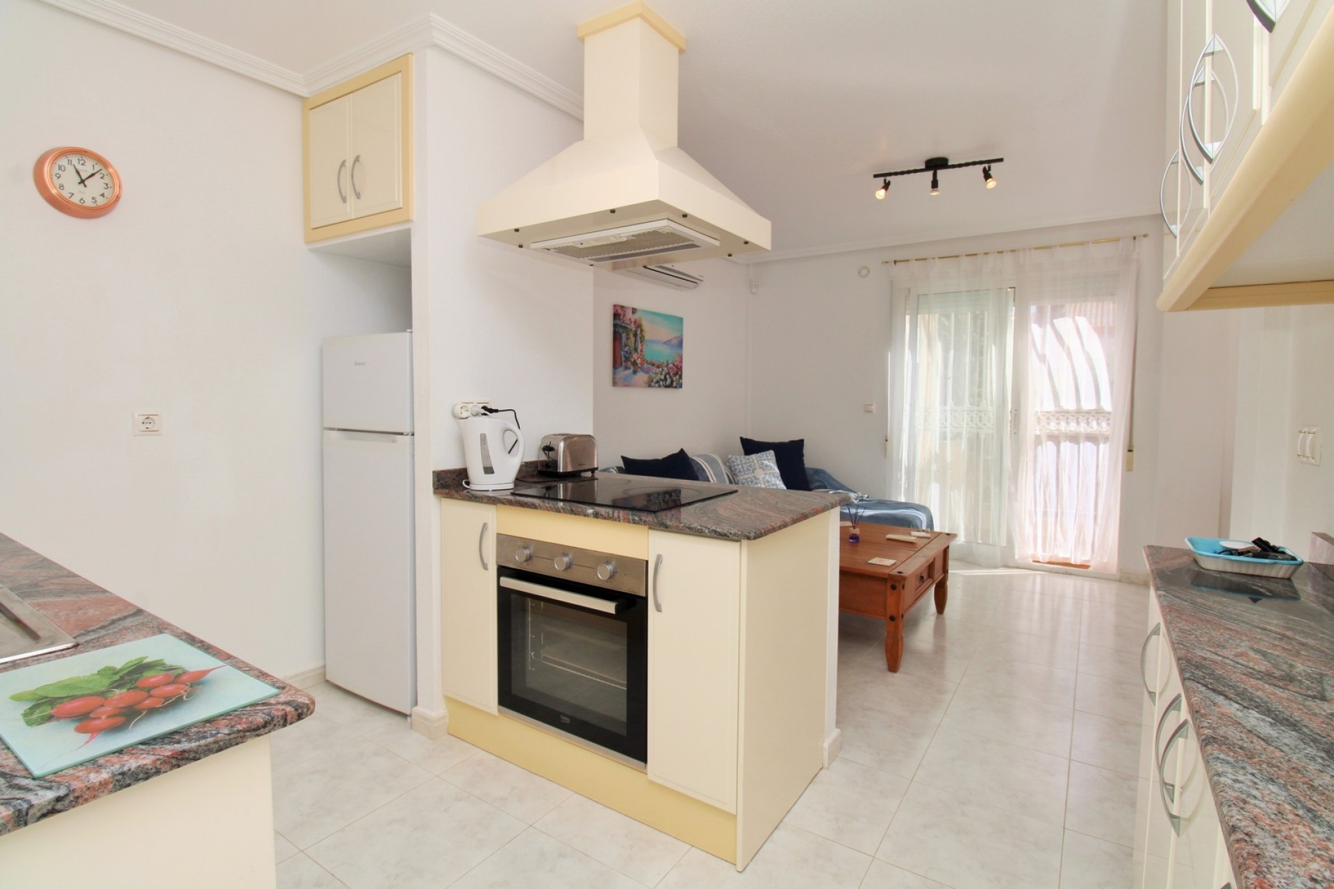 Resale - Apartment -
Villamartin - PAU 8