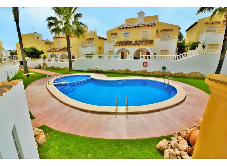 Resale - Apartment -
Villamartin