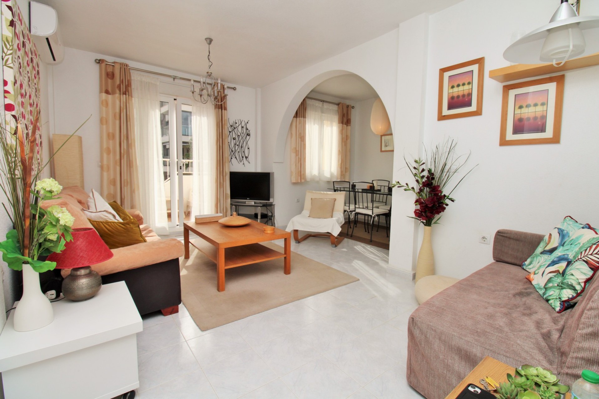 Resale - Apartment -
Villamartin