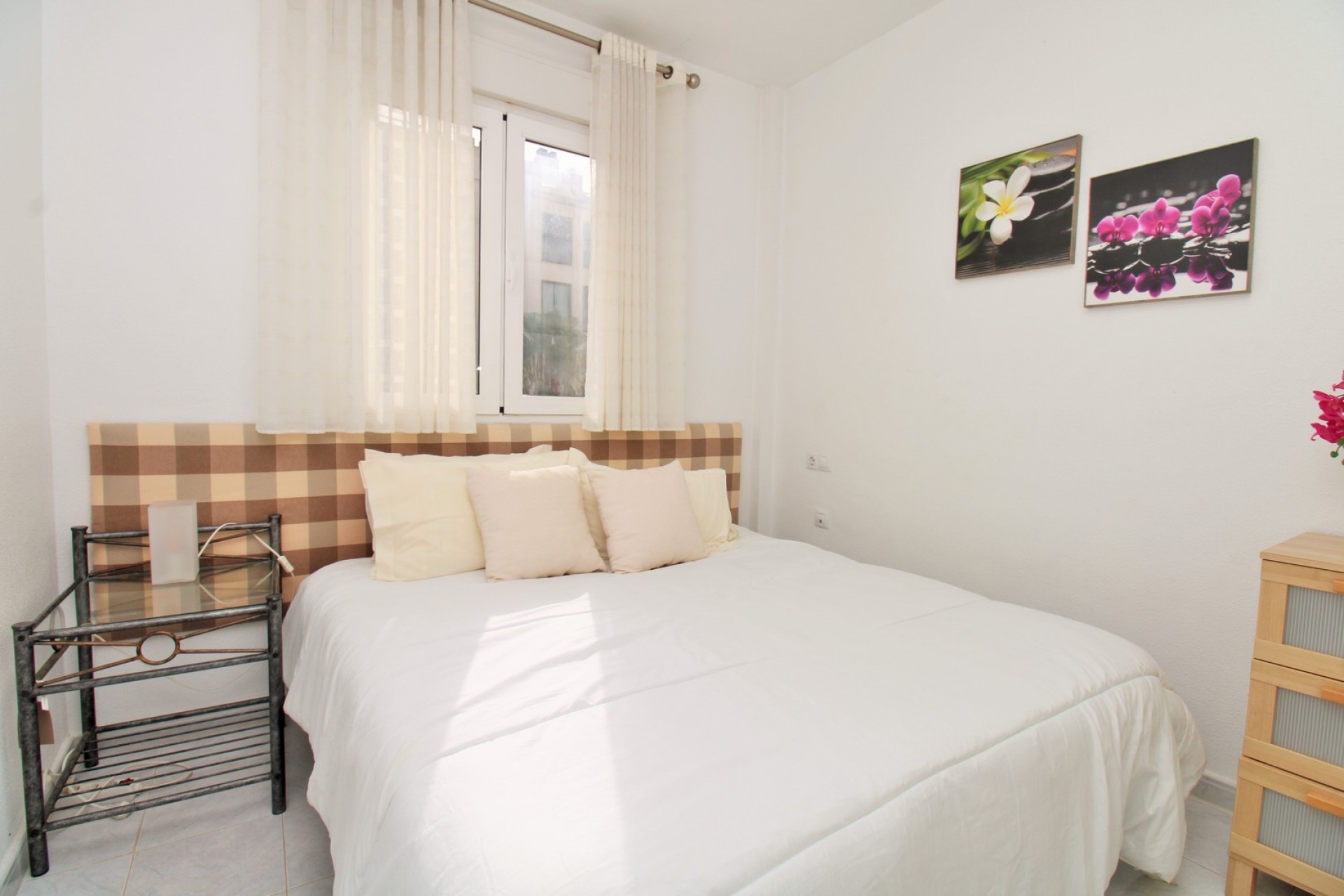 Resale - Apartment -
Villamartin