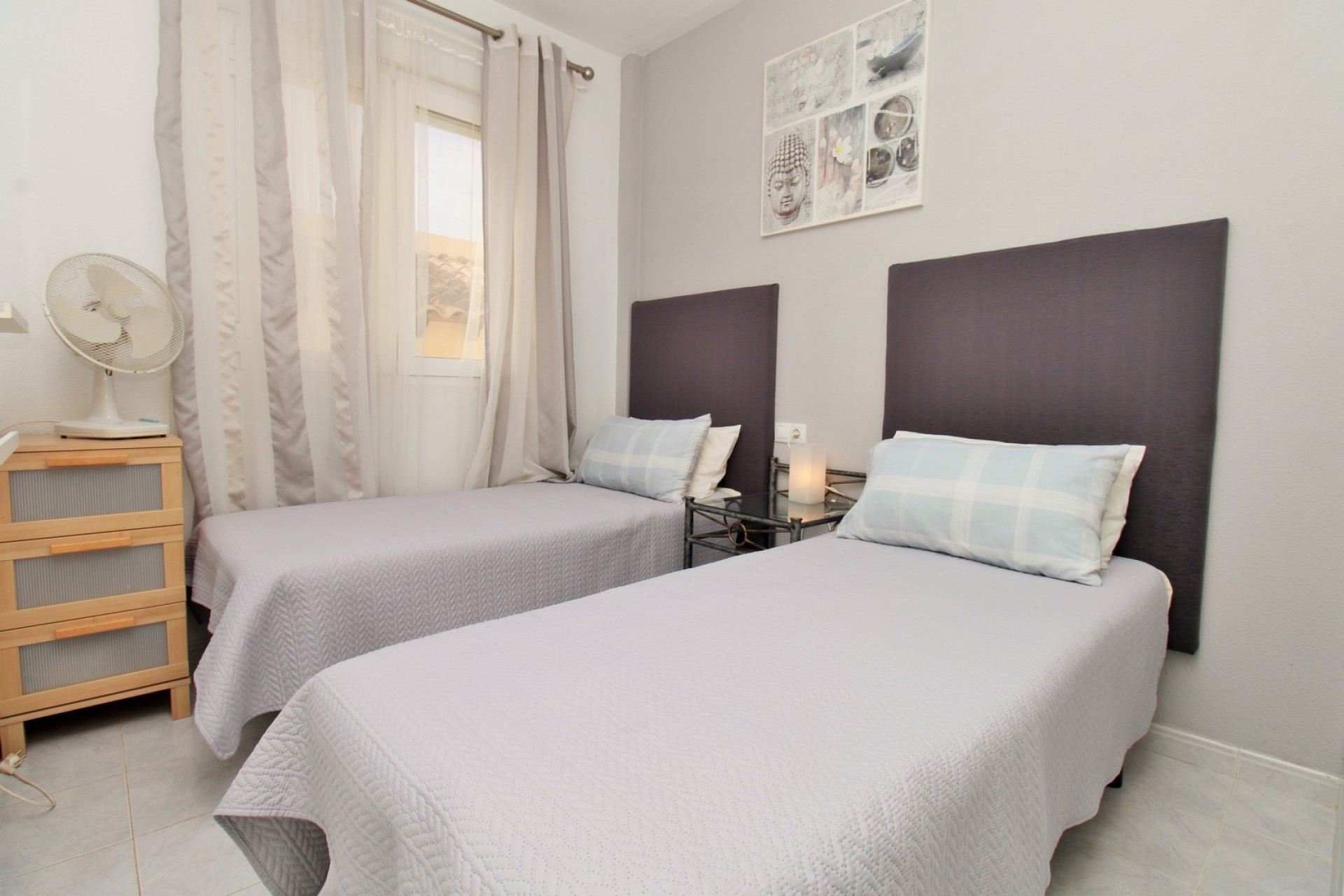 Resale - Apartment -
Villamartin