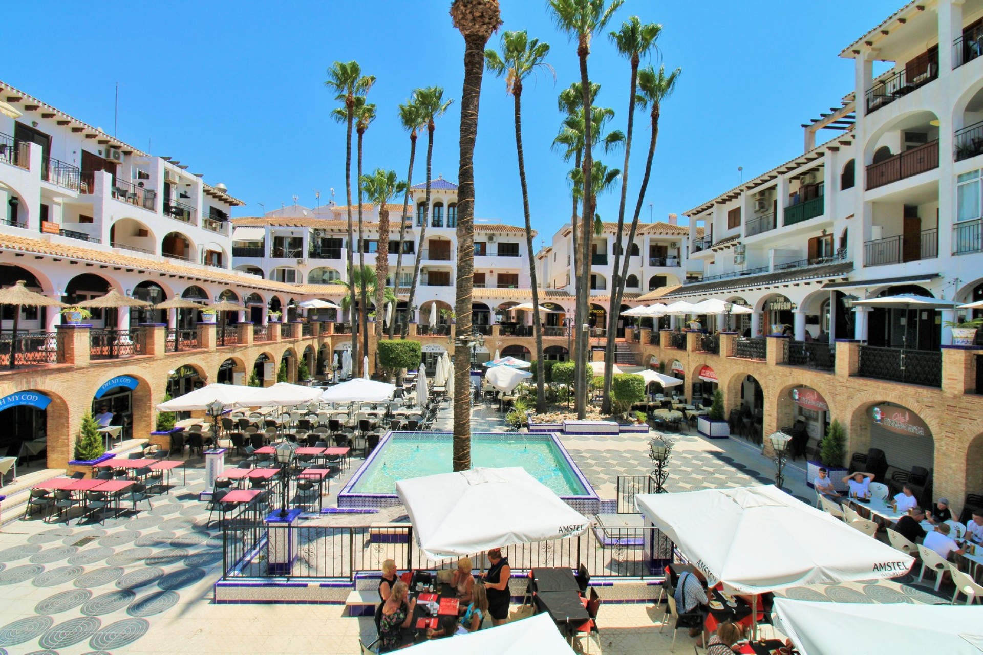 Resale - Apartment -
Villamartin