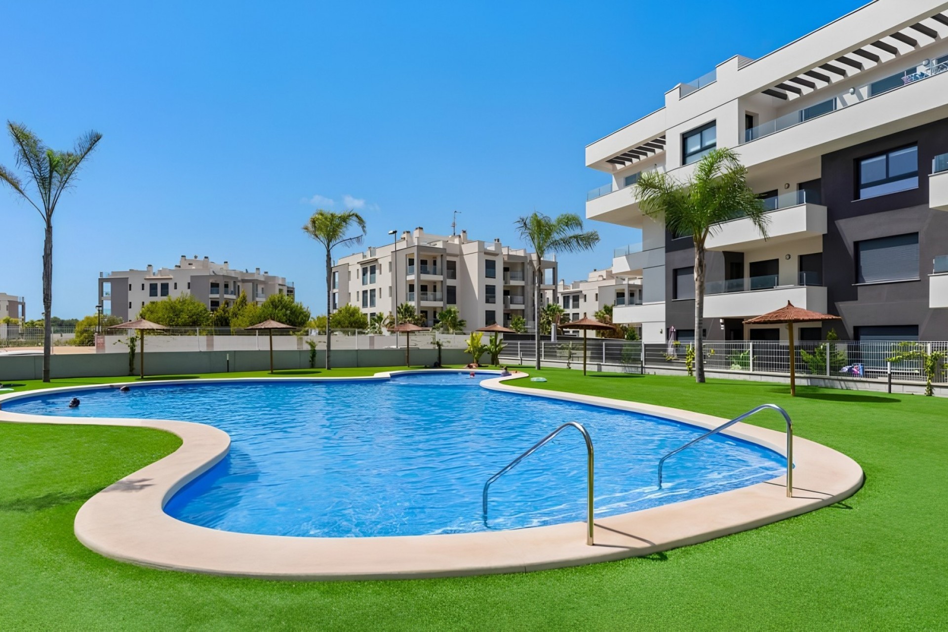 Resale - Apartment -
Villamartin