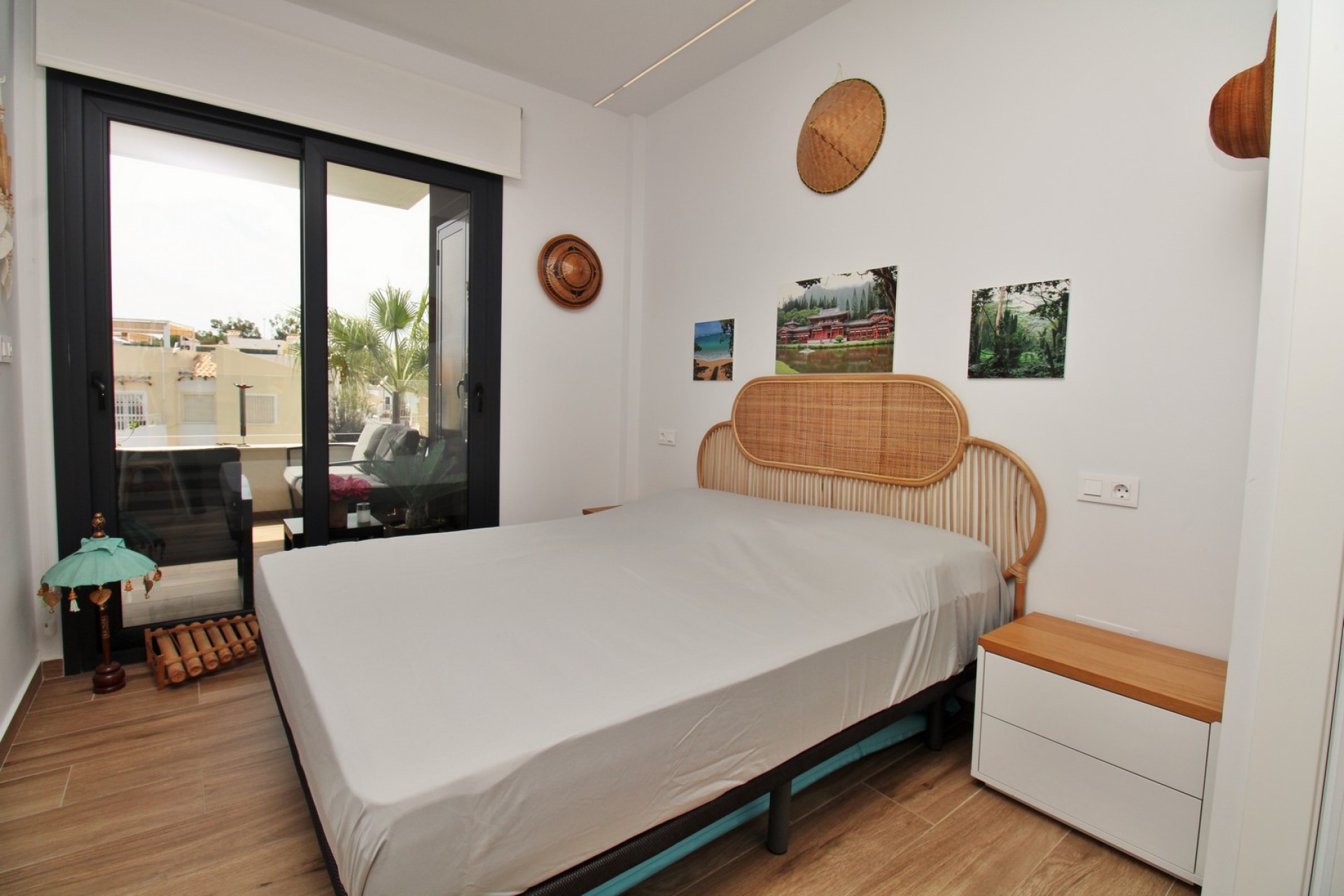 Resale - Apartment -
Villamartin