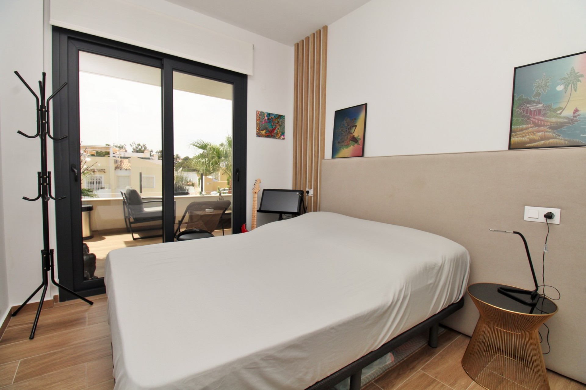 Resale - Apartment -
Villamartin