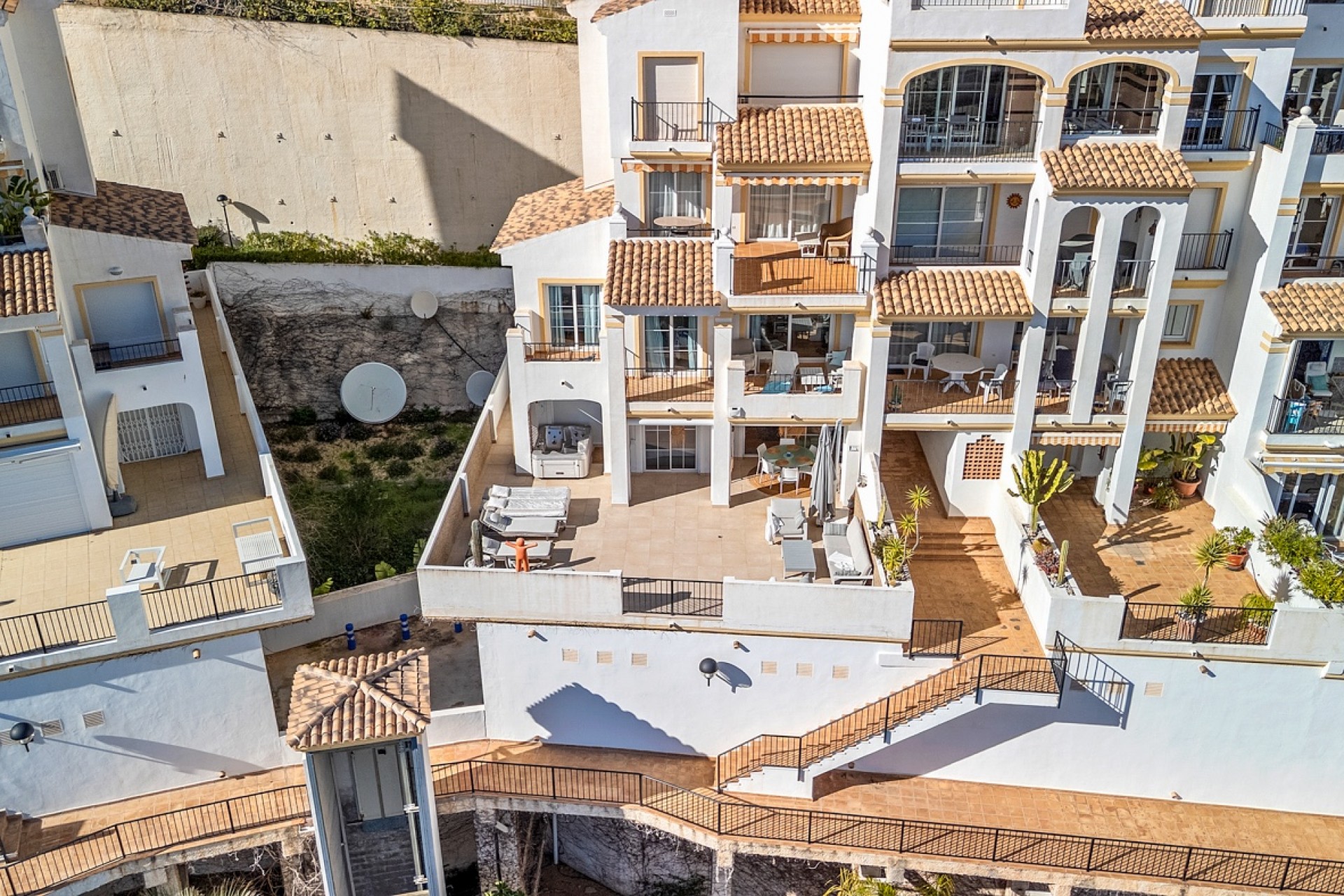 Resale - Apartments -
Altea - Mascarat
