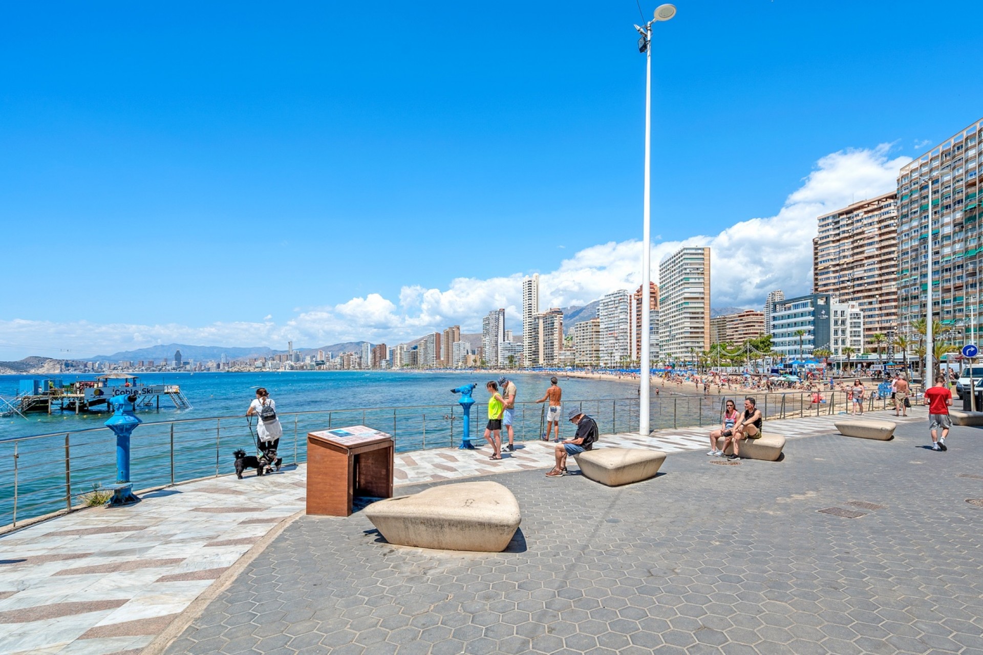 Resale - Apartments -
Benidorm - Levante