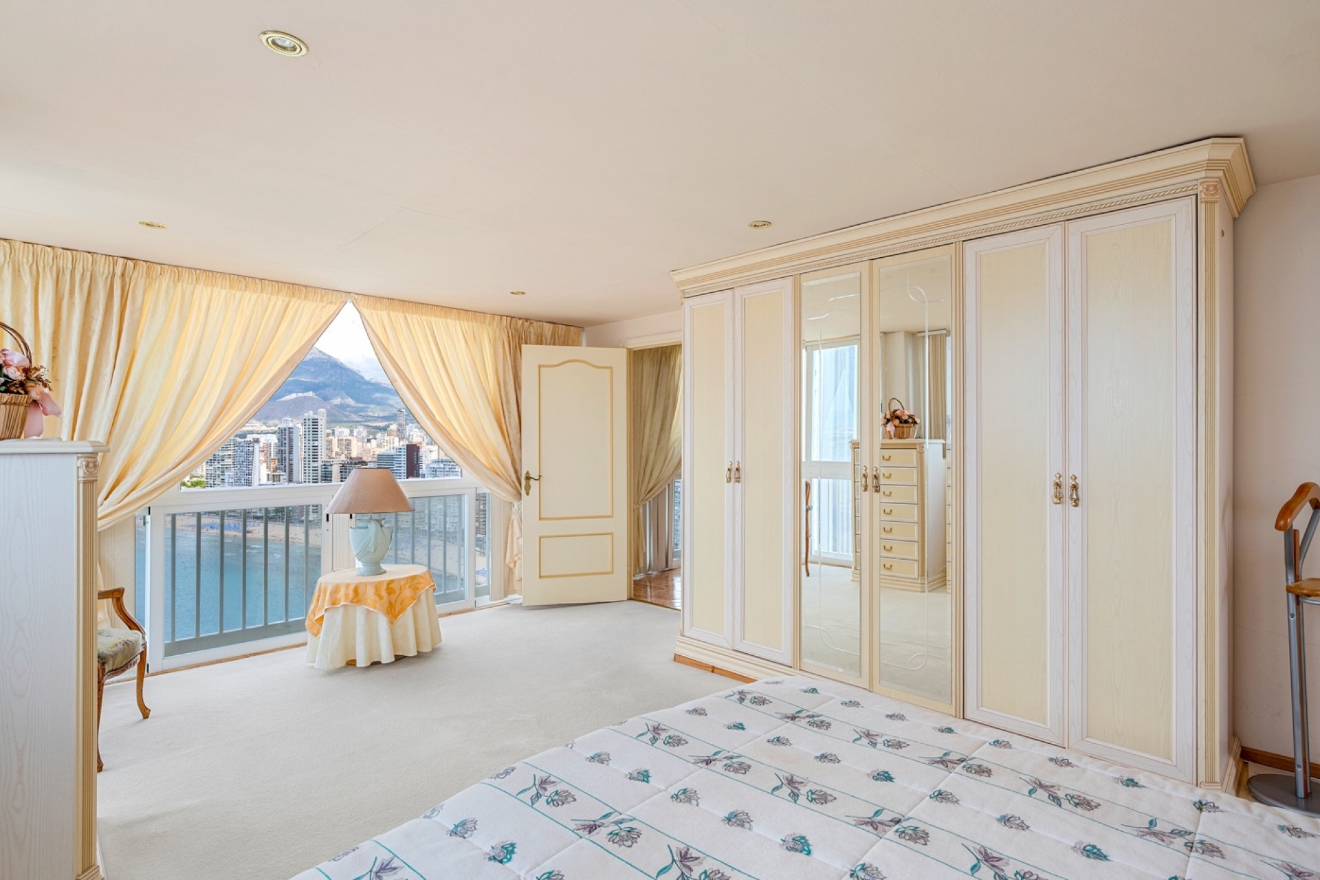 Resale - Apartments -
Benidorm - Levante