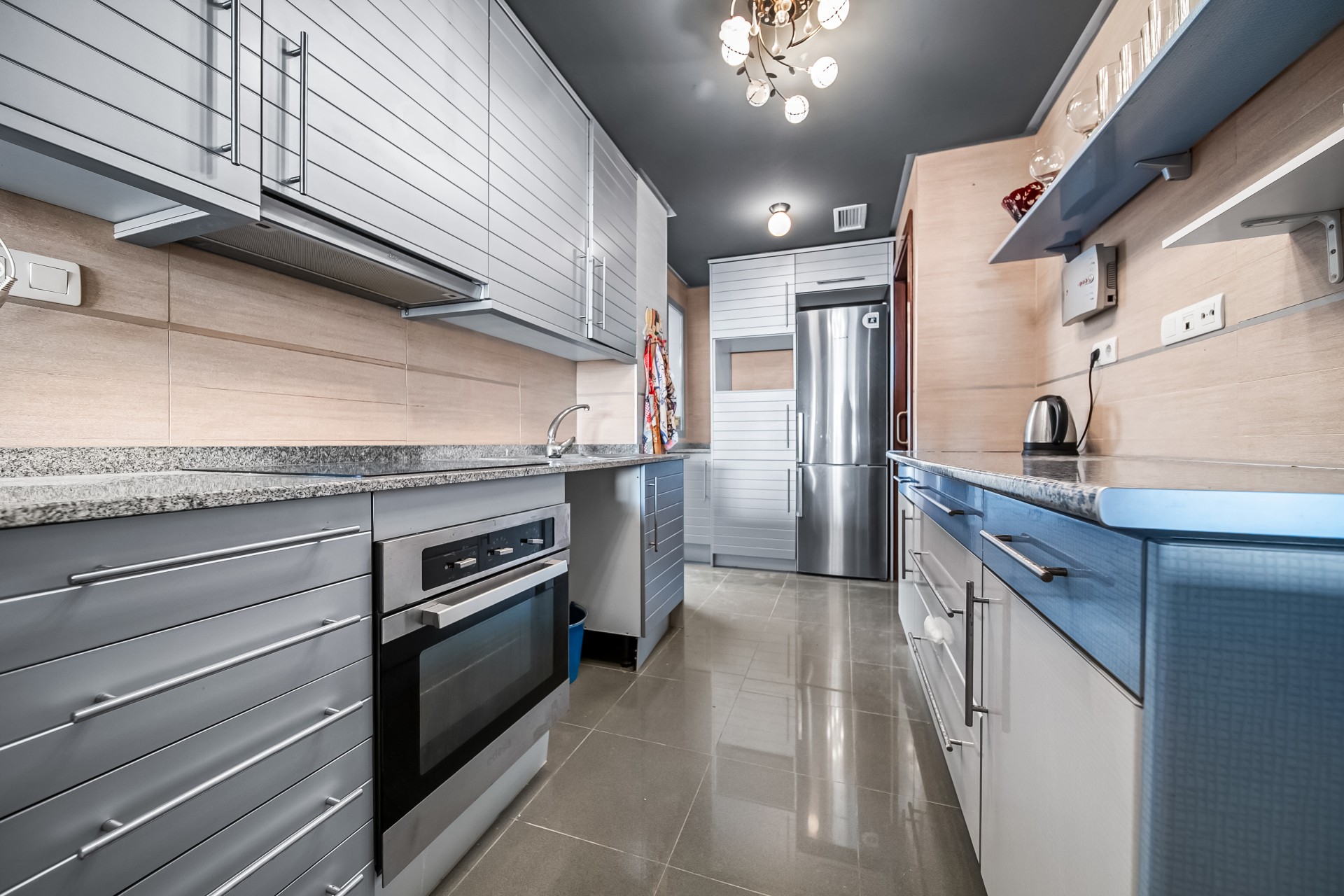 Resale - Atico -
Torrevieja - Centro