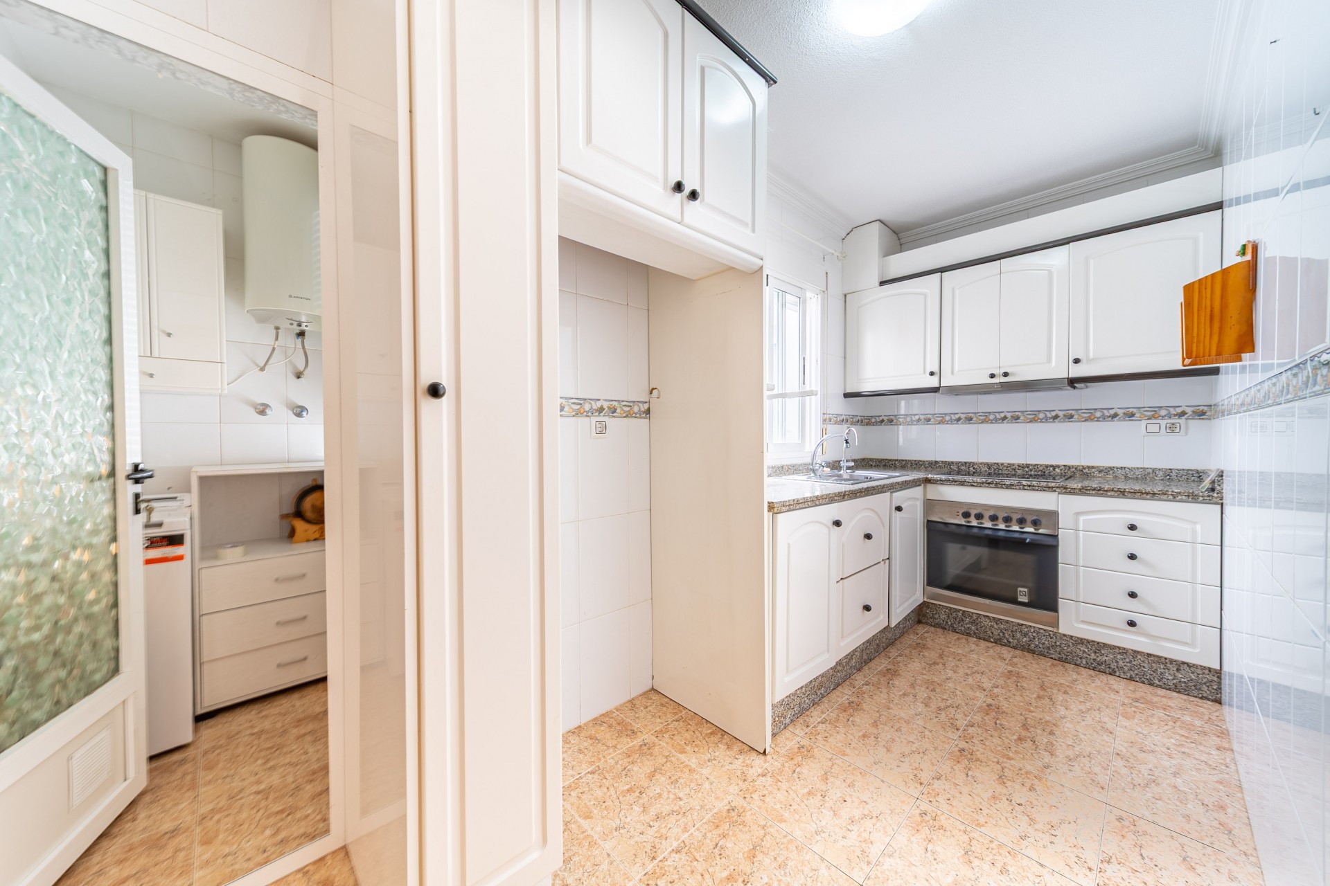 Resale - Atico -
Torrevieja - Puerto