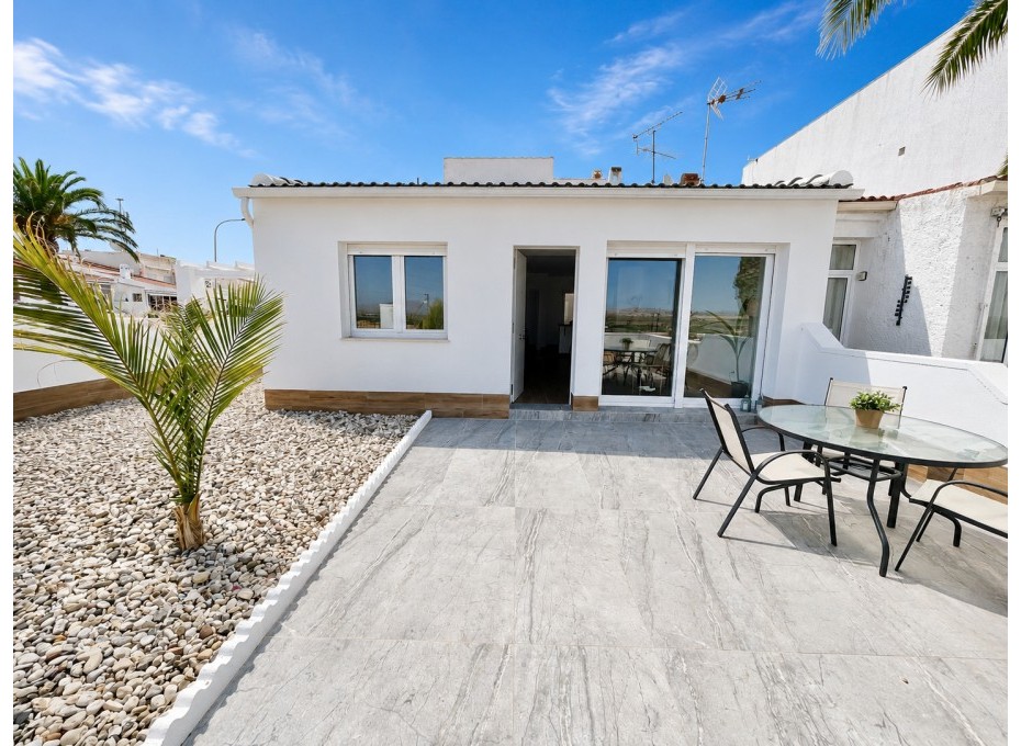 Resale - Bungalow -
Ciudad Quesada - Rojales