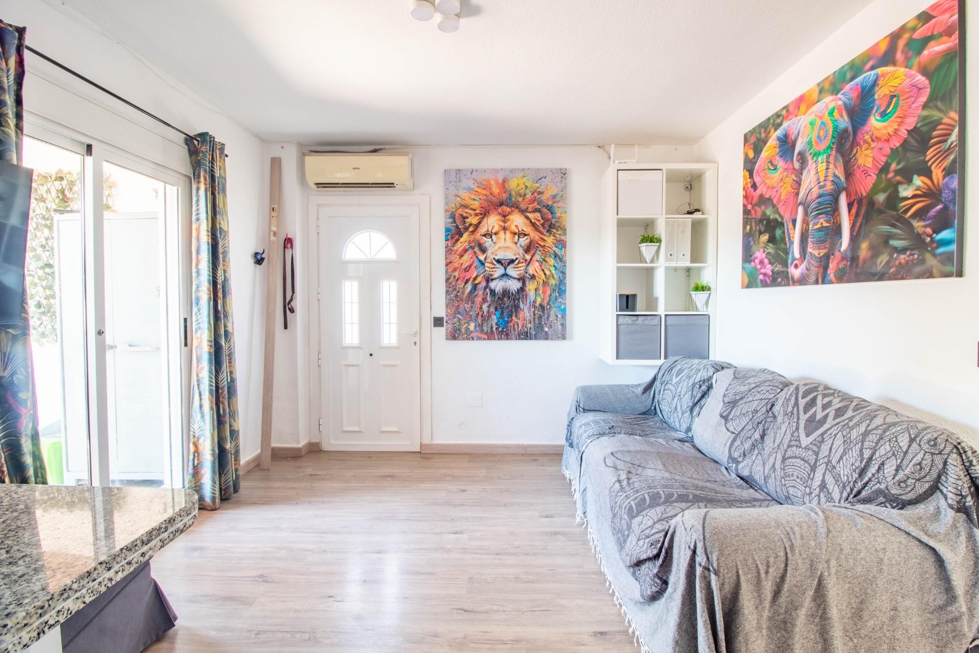 Resale - Bungalow -
Orihuela Costa - Cabo Roig