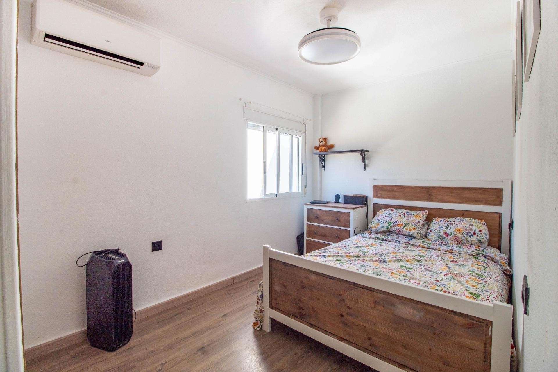 Resale - Bungalow -
Orihuela Costa - Cabo Roig
