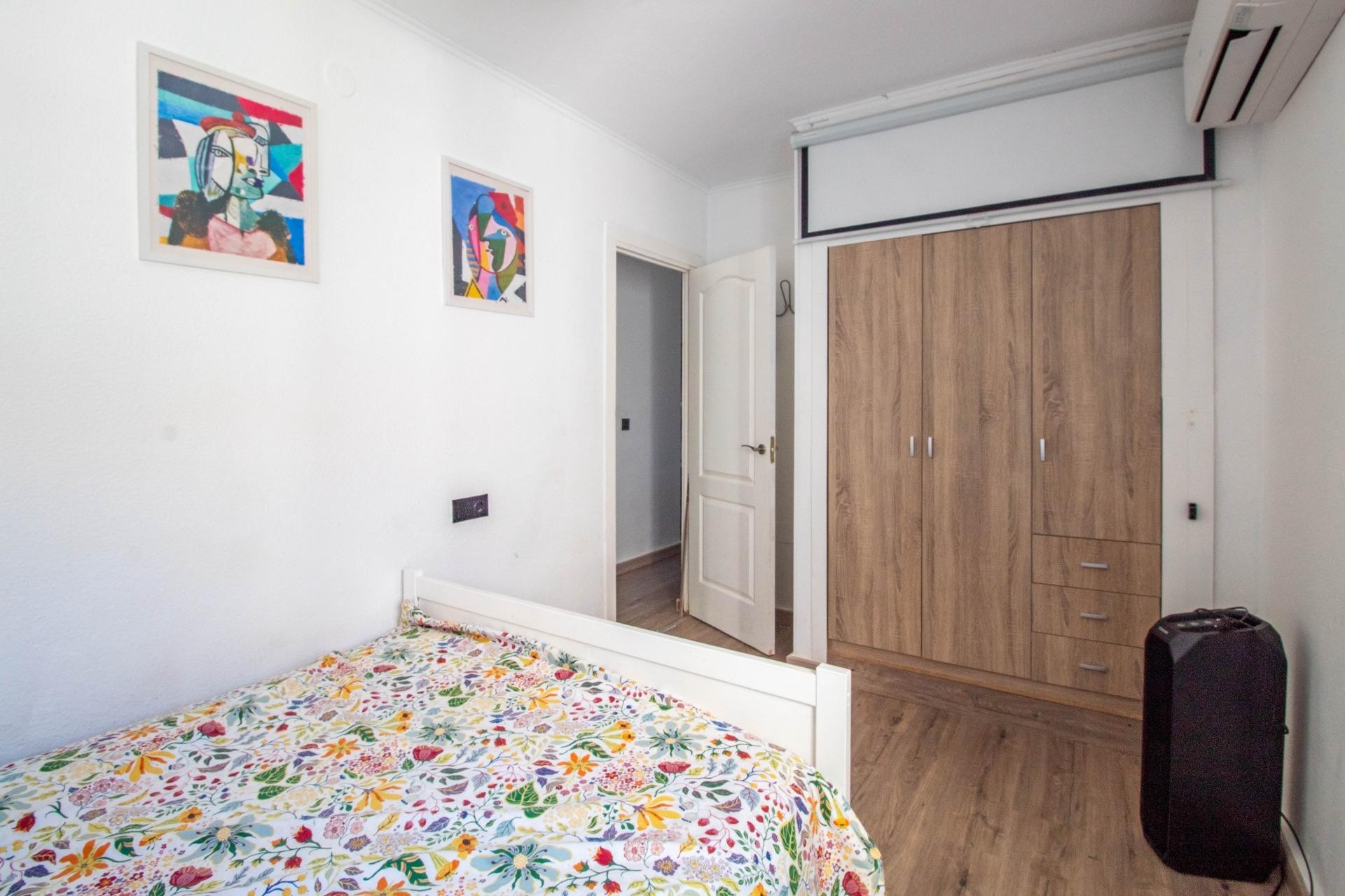 Resale - Bungalow -
Orihuela Costa - Cabo Roig