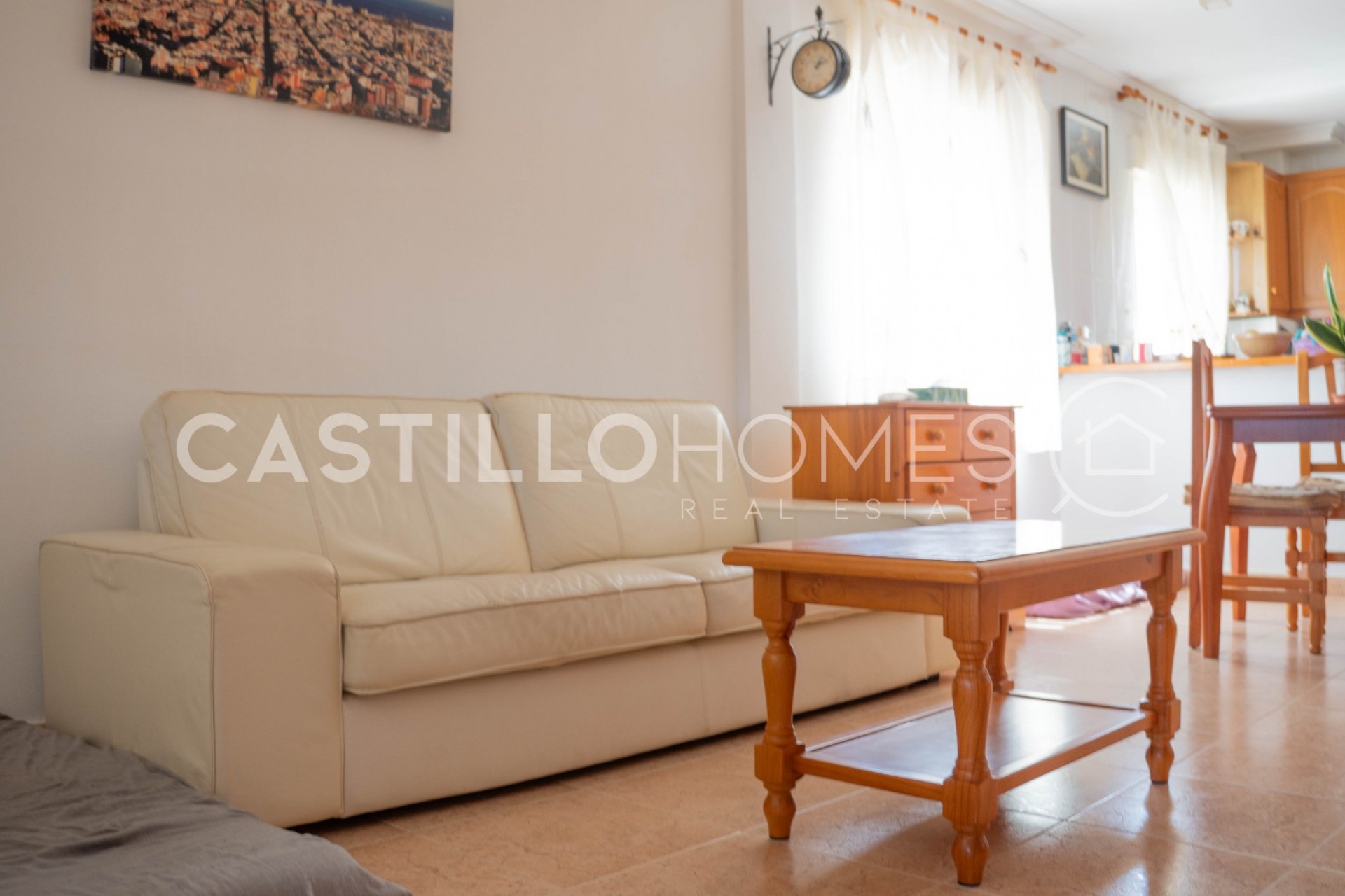 Resale - Bungalow -
Orihuela Costa - La Florida