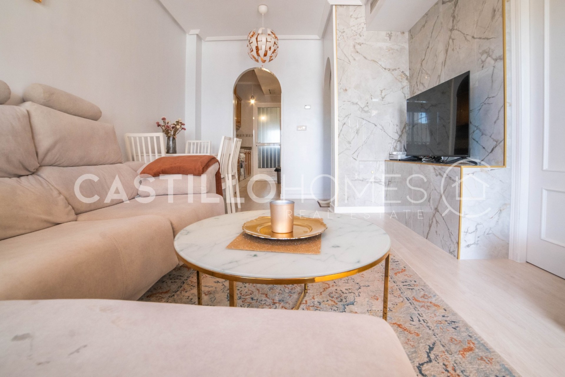 Resale - Bungalow -
Orihuela Costa - Punta Prima