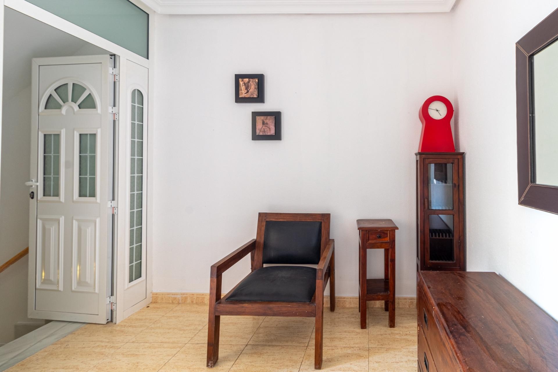 Resale - Bungalow -
Orihuela Costa - Punta Prima