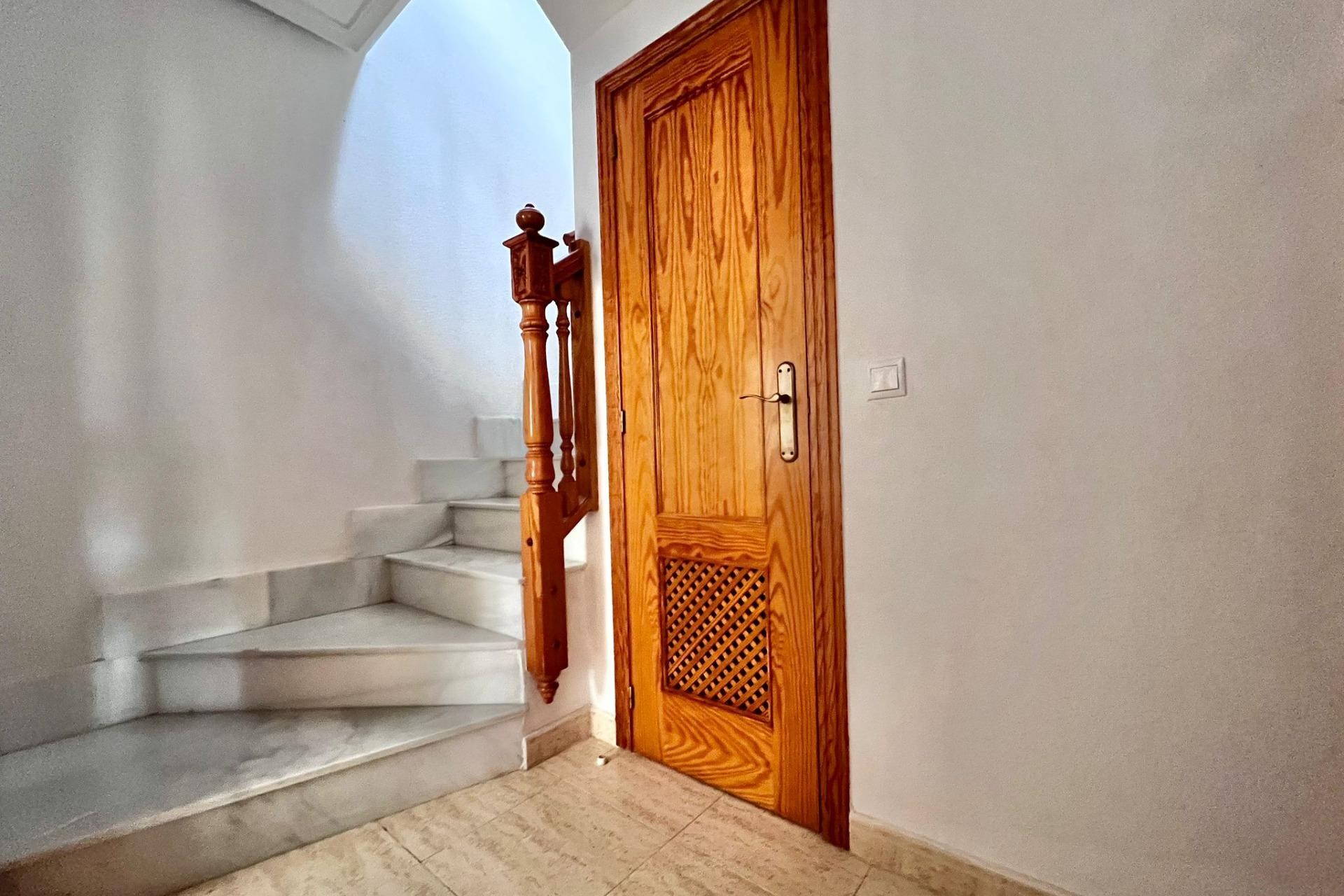 Resale - Bungalow -
Pilar de la Horadada - RioMar