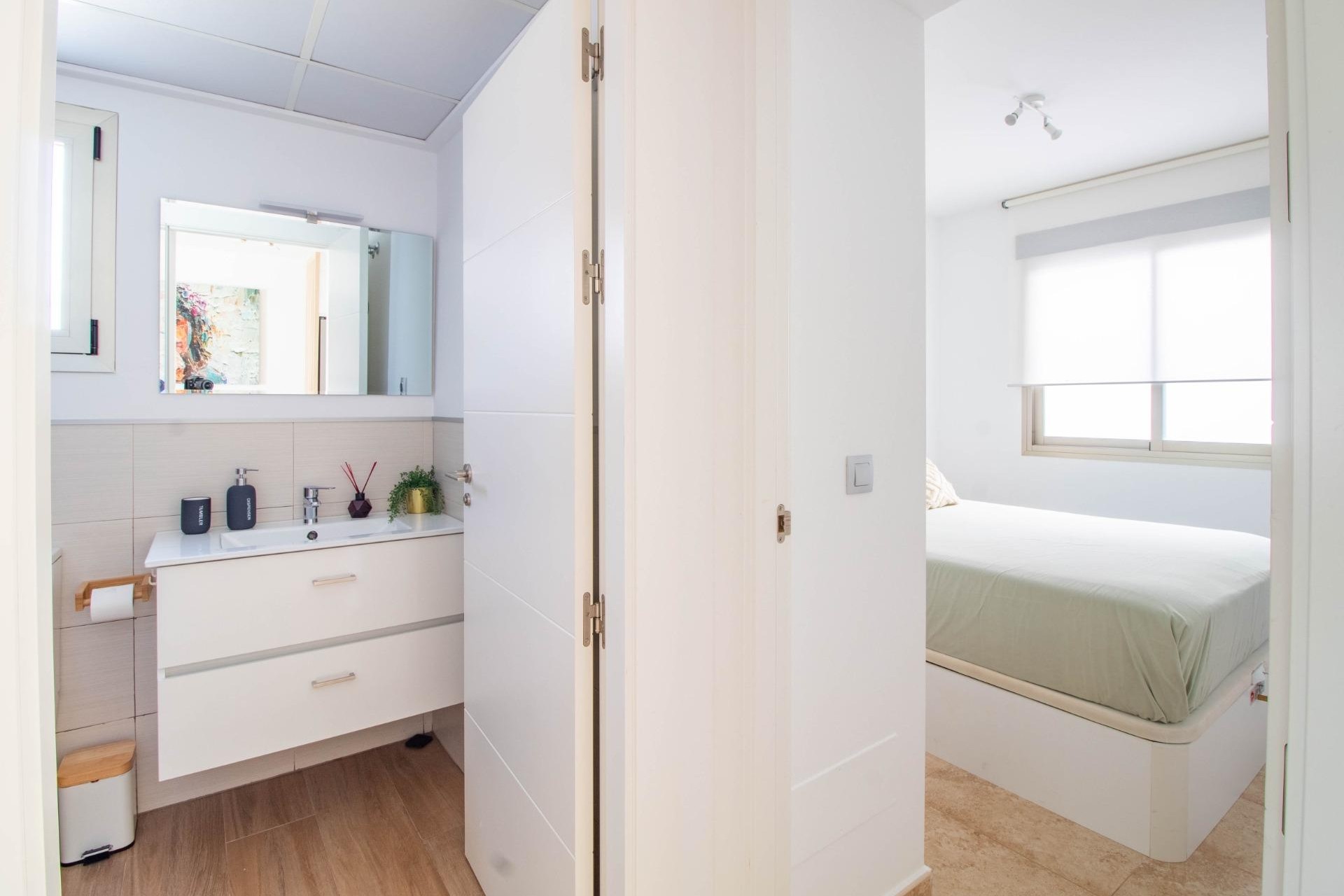 Resale - Bungalow -
Pilar de la Horadada - Torre de la Horadada