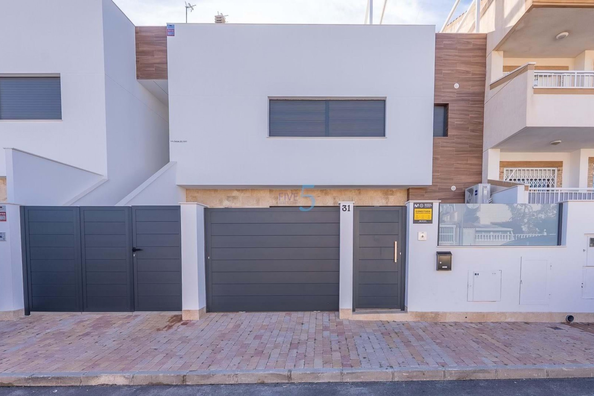 Resale - Bungalow -
San Pedro del Pinatar - CENTRO