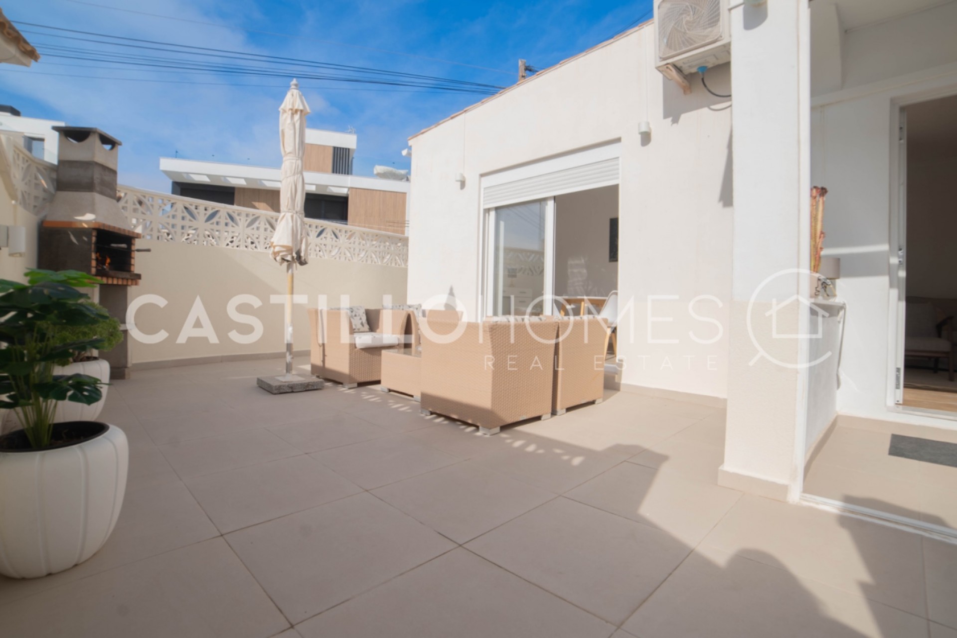 Resale - Bungalow -
Torrevieja - Aguas Nuevas