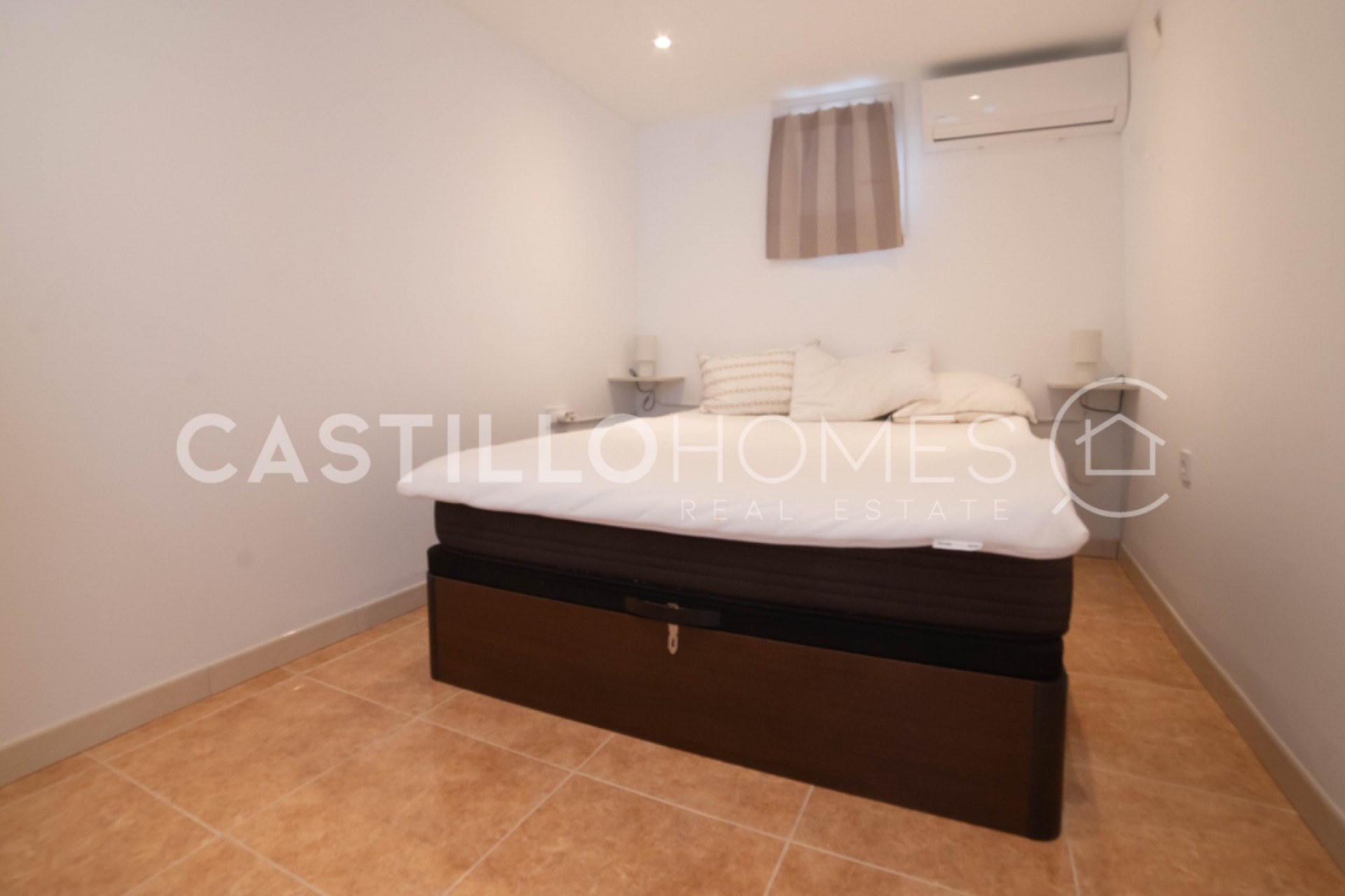 Resale - Bungalow -
Torrevieja - Aguas Nuevas