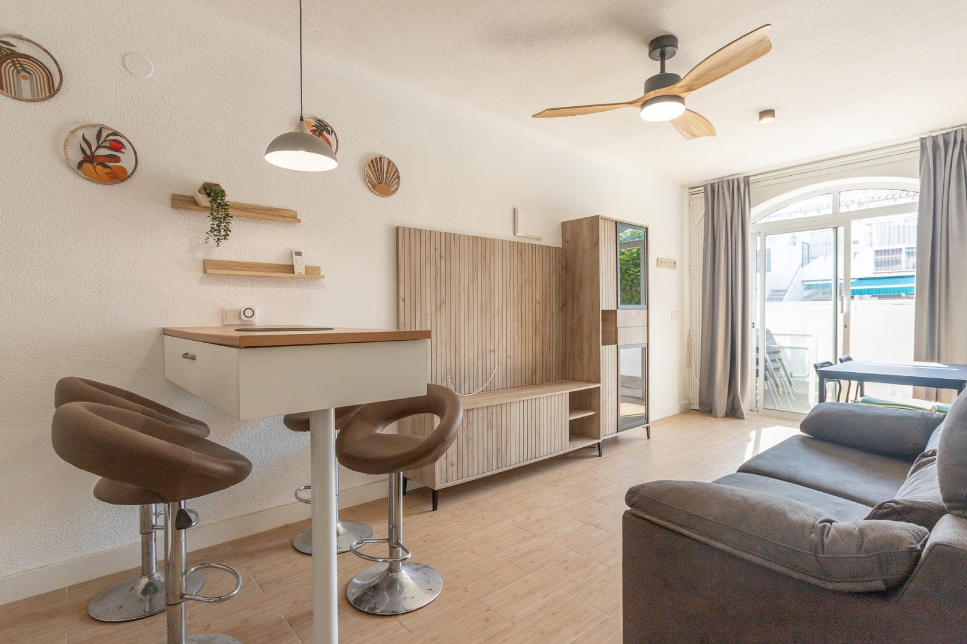 Resale - Bungalow -
Torrevieja - Lago jardin