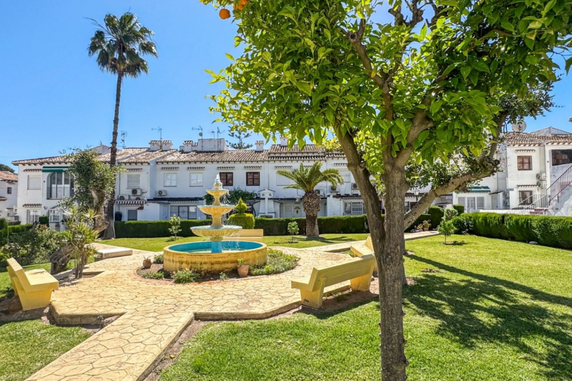 Resale - Bungalow -
Torrevieja - Los Balcones - Los Altos del Edén