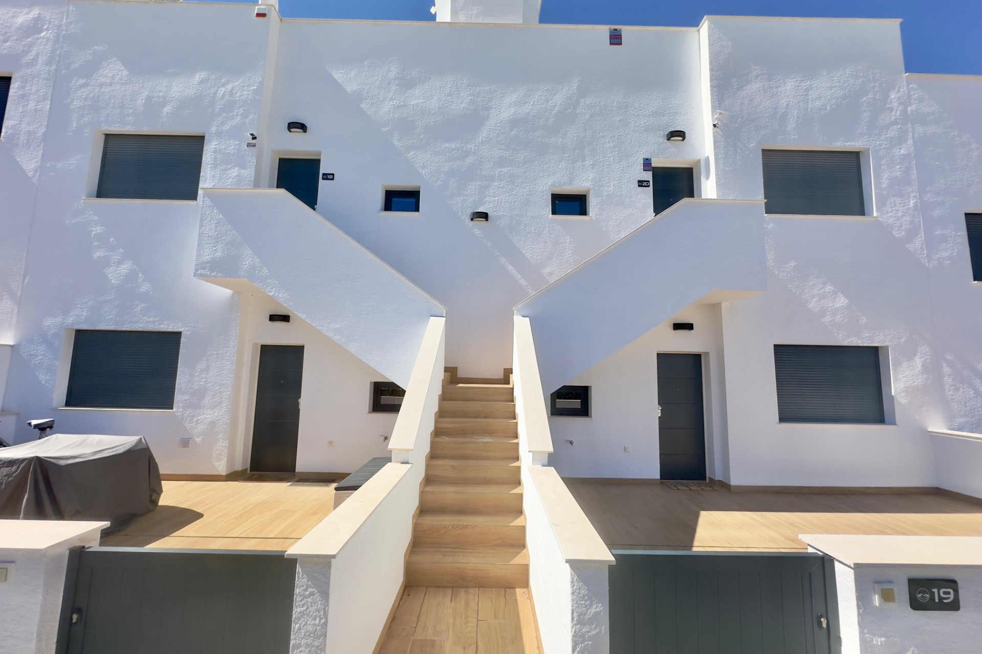 Resale - Bungalow -
Torrevieja - Los balcones