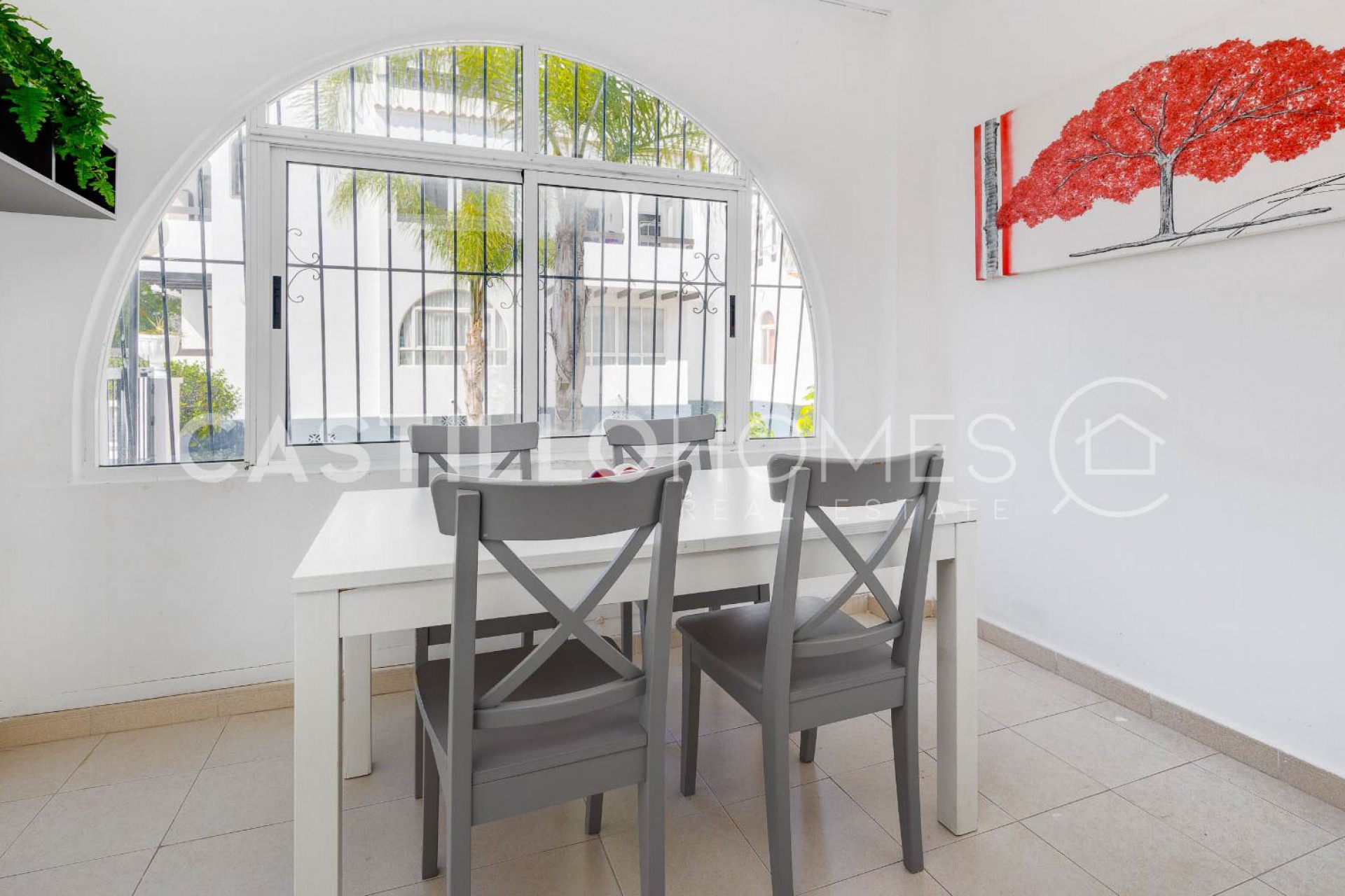 Resale - Bungalow -
Torrevieja - Playa Los Naufragos