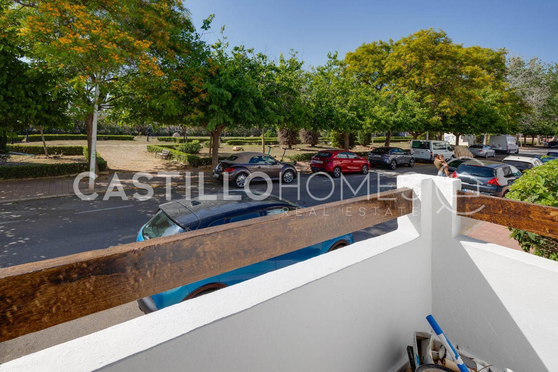 Resale - Bungalow -
Torrevieja - Playa Los Naufragos