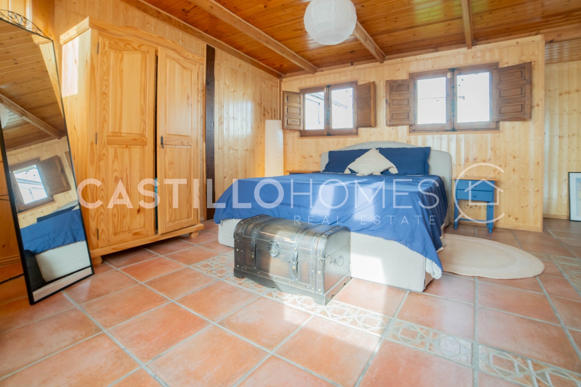 Resale - Bungalow -
Torrevieja - Punta prima