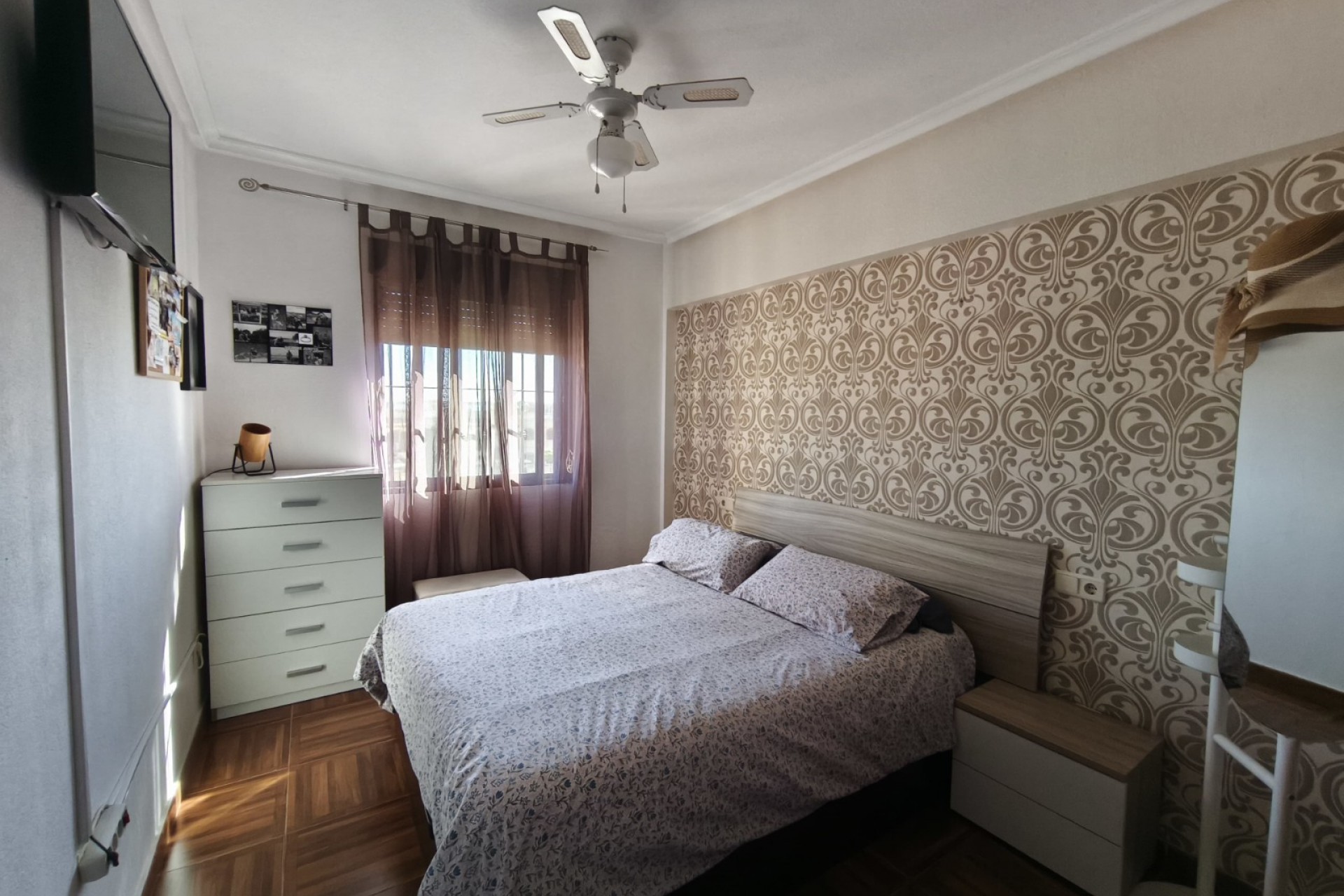 Resale - Bungalow -
Torrevieja - Sector 25