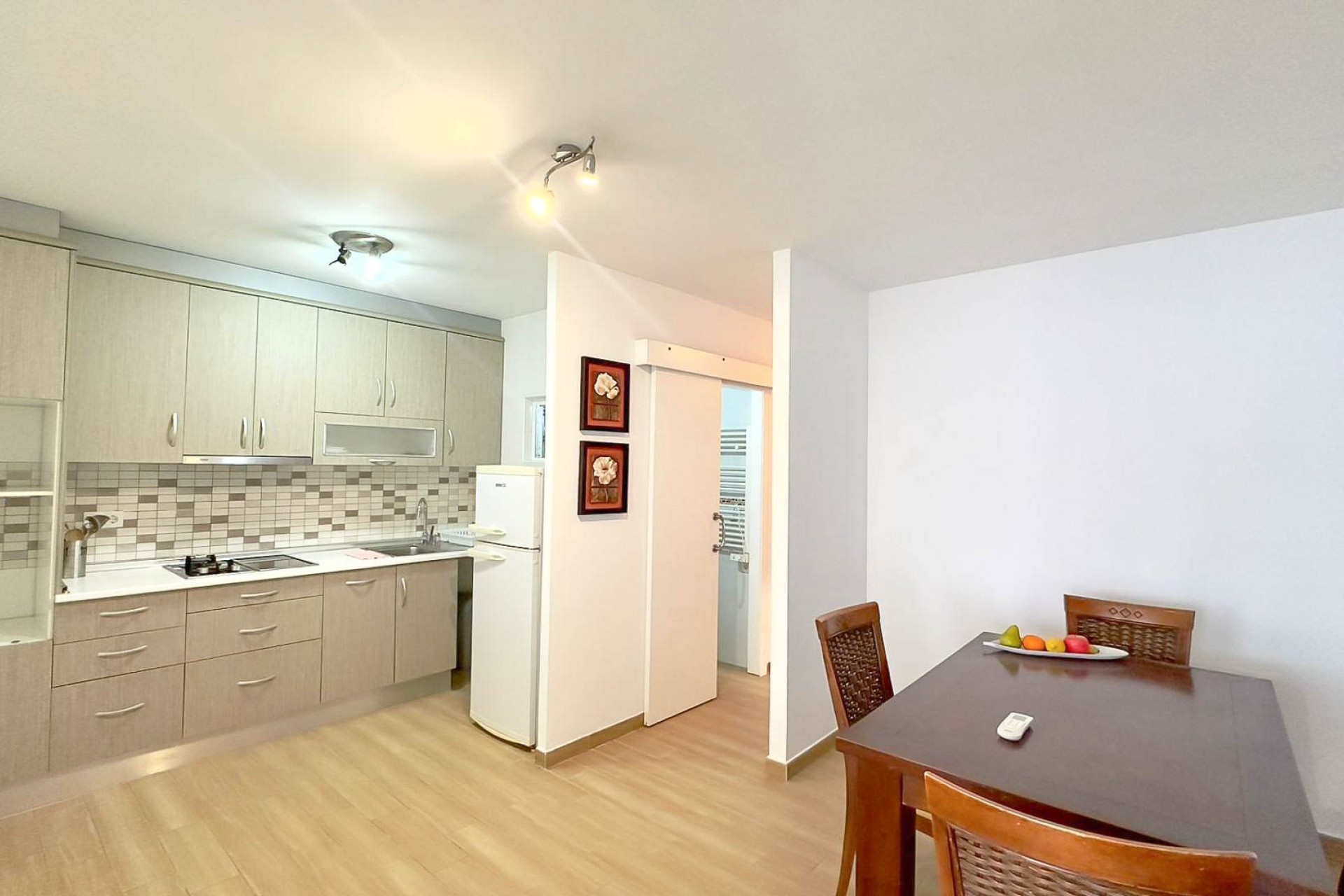 Resale - Bungalow -
Torrevieja - Torretas