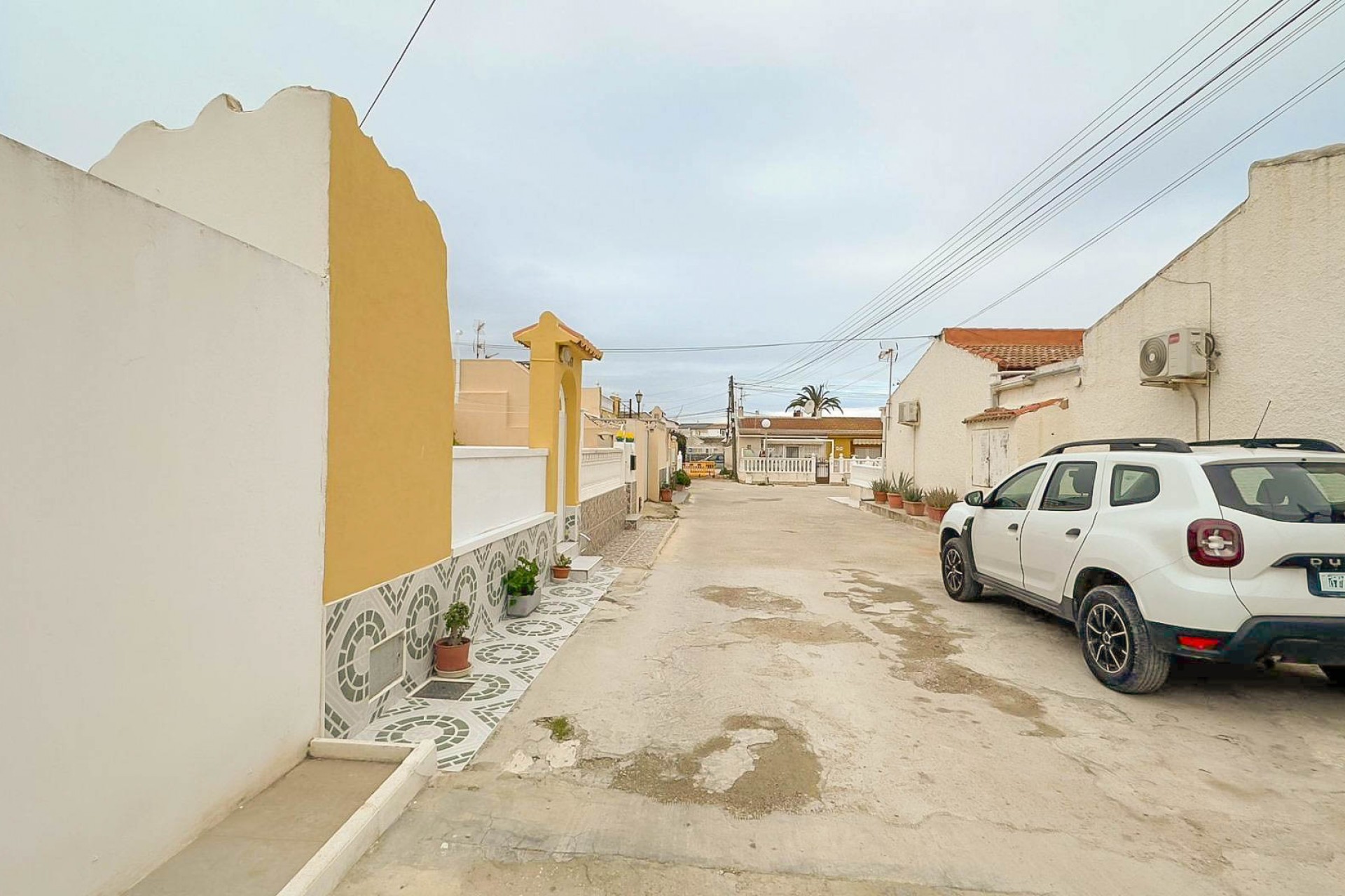 Resale - Bungalow -
Torrevieja - Torretas