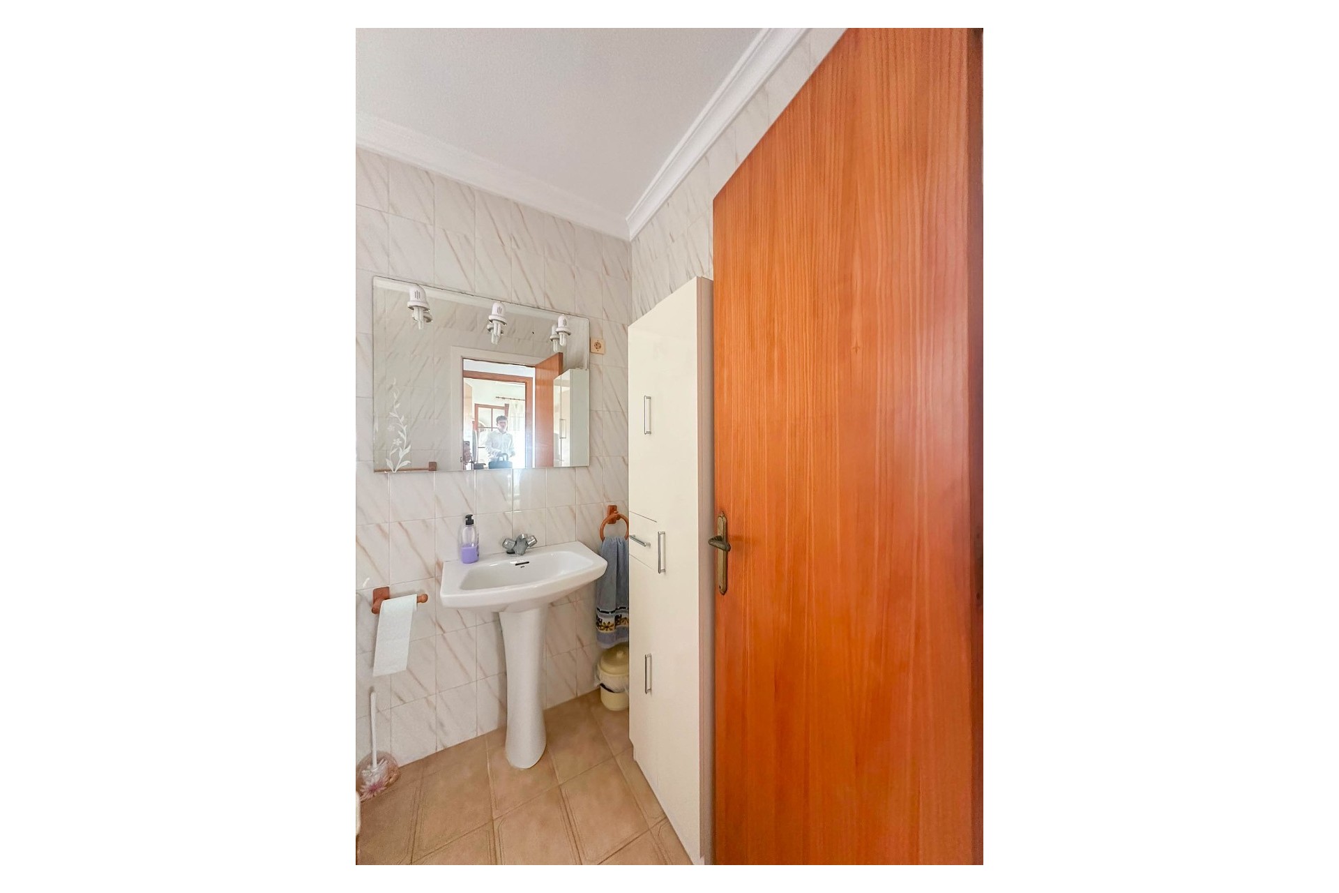 Resale - Bungalow -
Torrevieja - Urb. Rosaleda