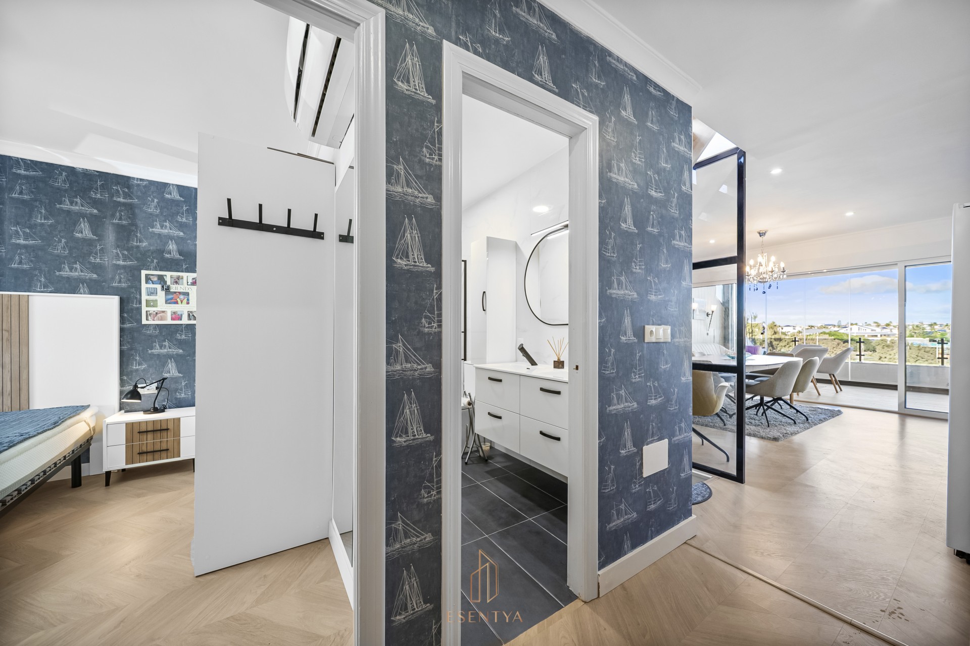 Resale - Casa de Pueblo -
Torrevieja - Cabo Cervera