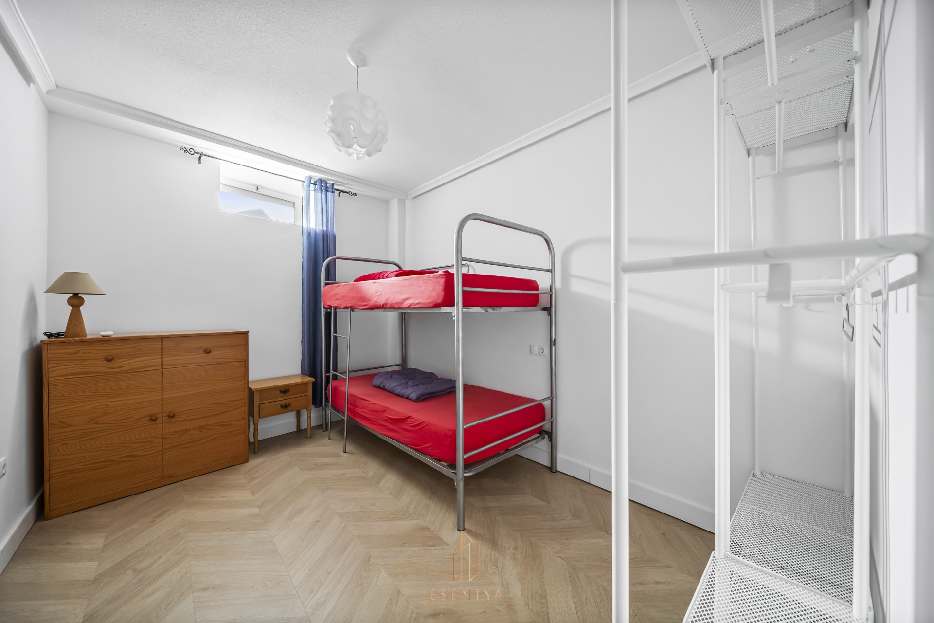 Resale - Casa de Pueblo -
Torrevieja - Cabo Cervera