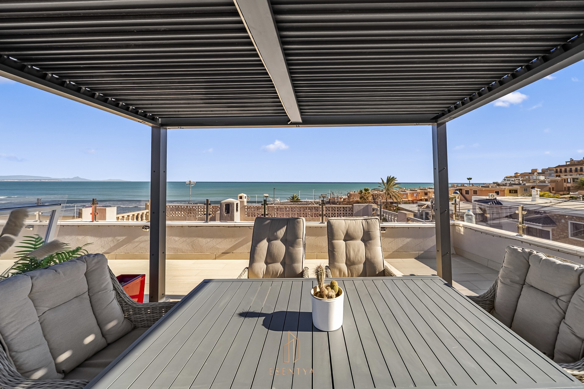 Resale - Casa de Pueblo -
Torrevieja - Cabo Cervera