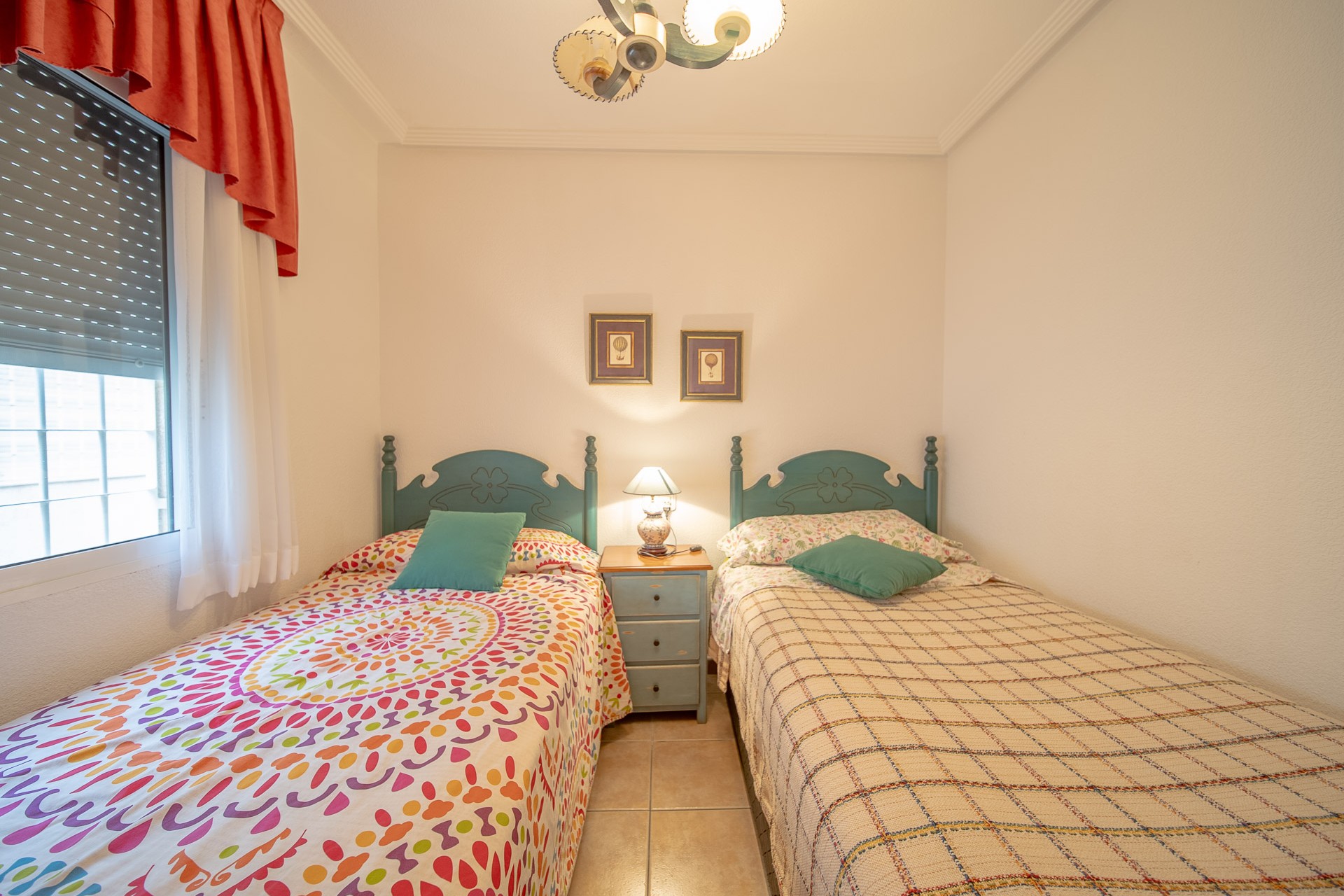 Resale - Casa de Pueblo -
Torrevieja - Torreblanca