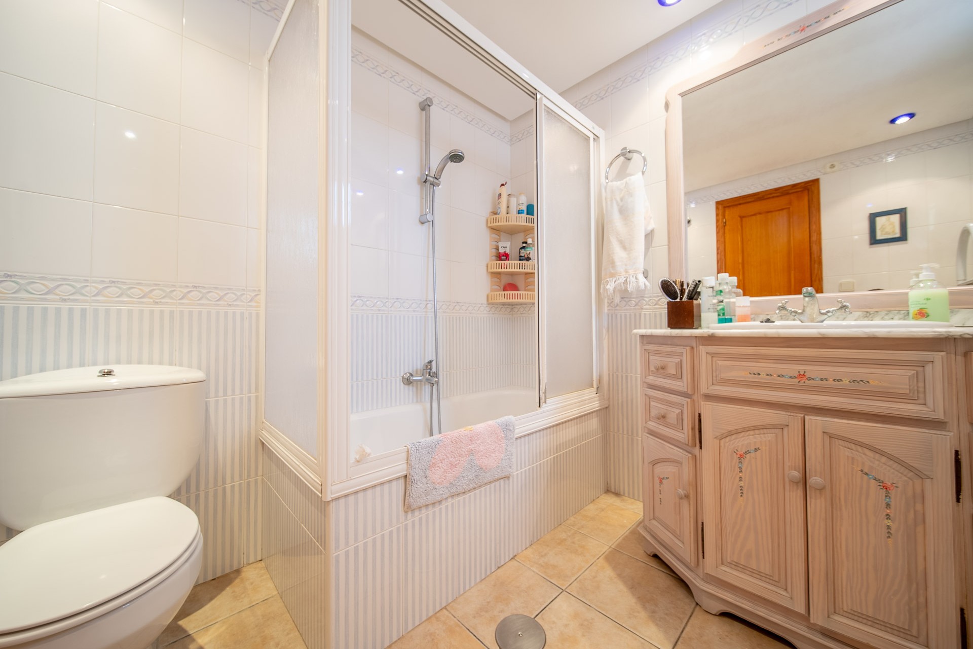 Resale - Casa de Pueblo -
Torrevieja - Torreblanca