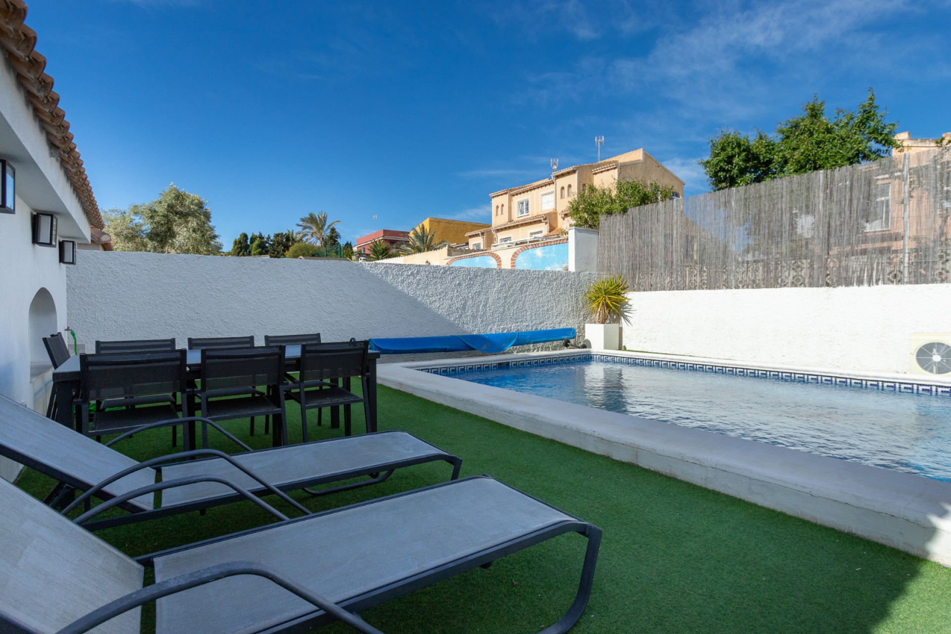 Resale - Chalet -
Los Balcones