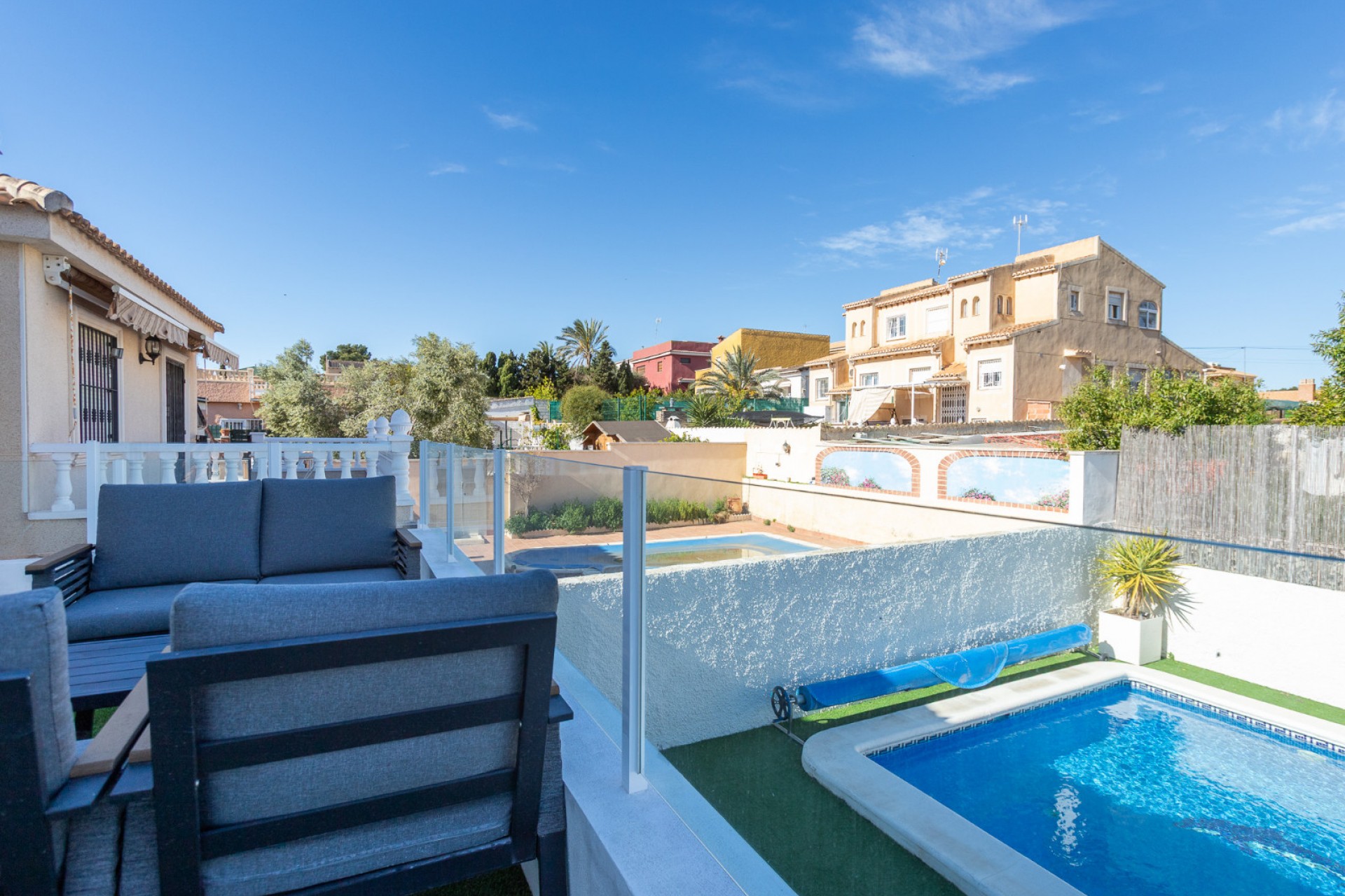Resale - Chalet -
Los Balcones