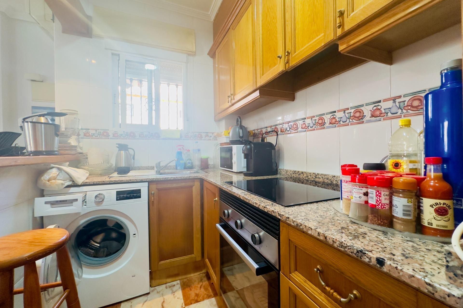 Resale - Chalet -
Orihuela Costa - Cabo Roig