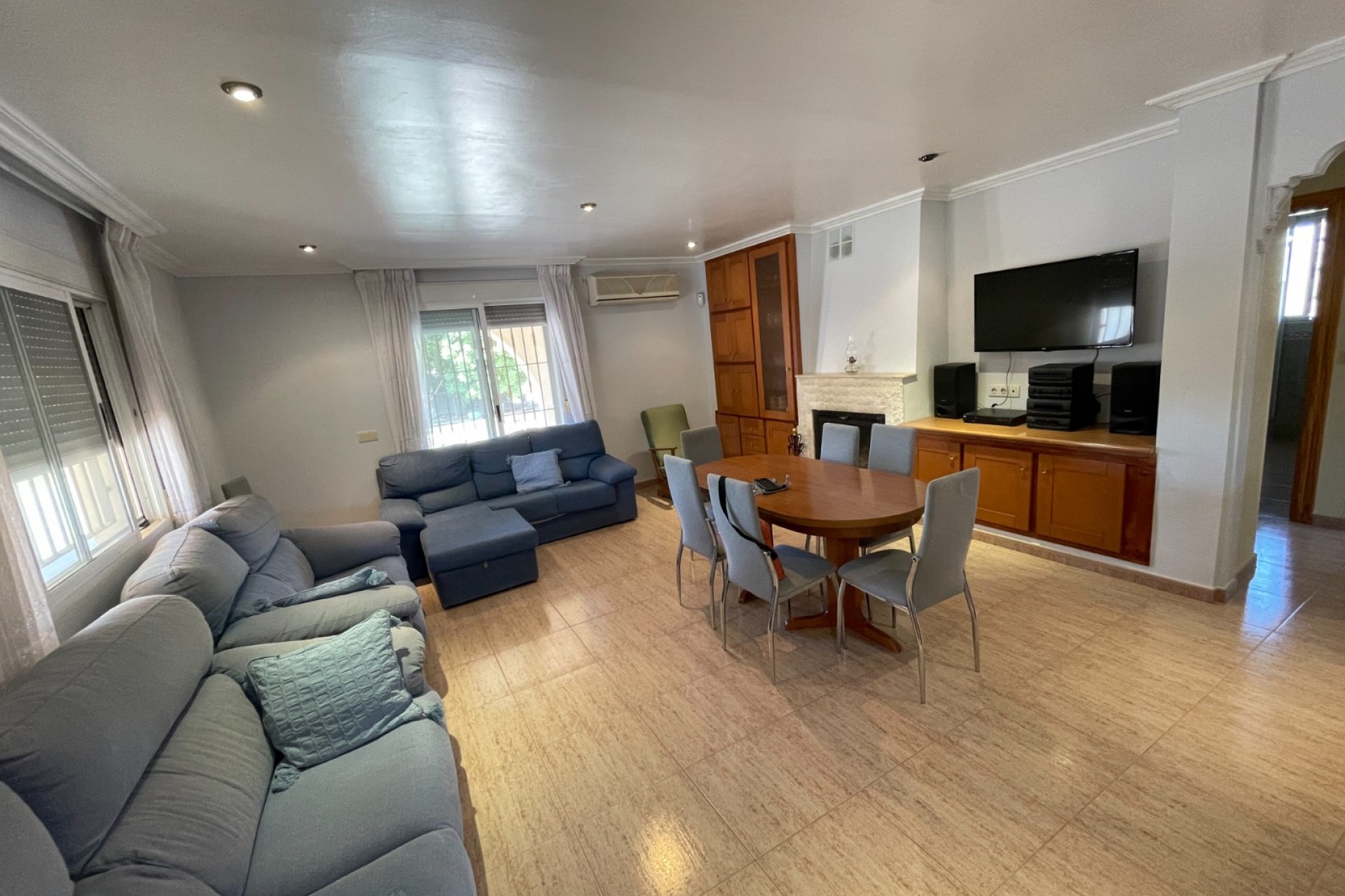 Resale - Chalet / Villa -
Crevillent - Crevillente