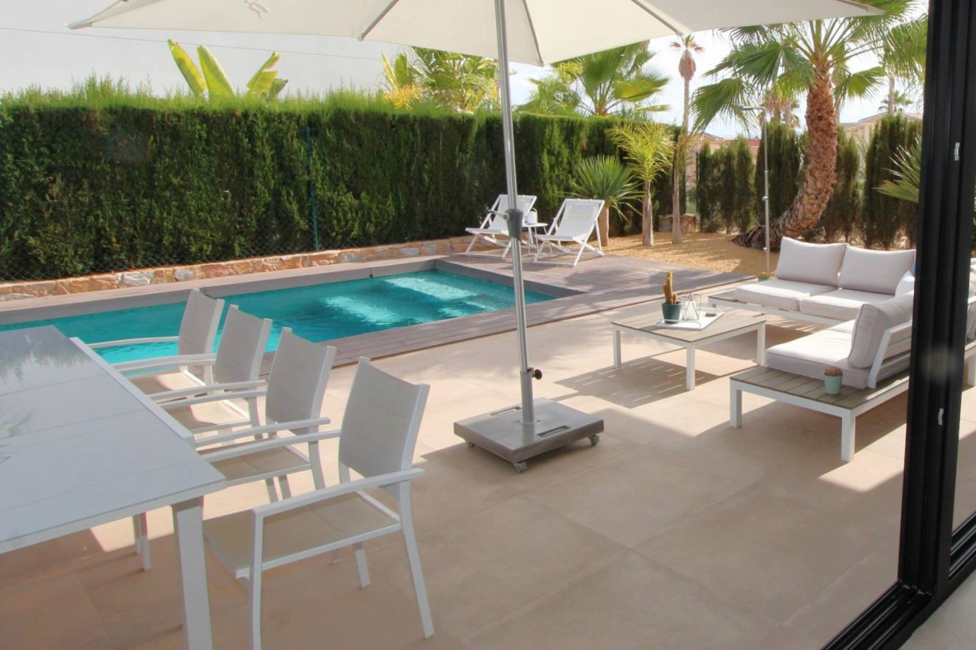 Resale - Chalet / Villa -
Rojales - Cuidad Quesada